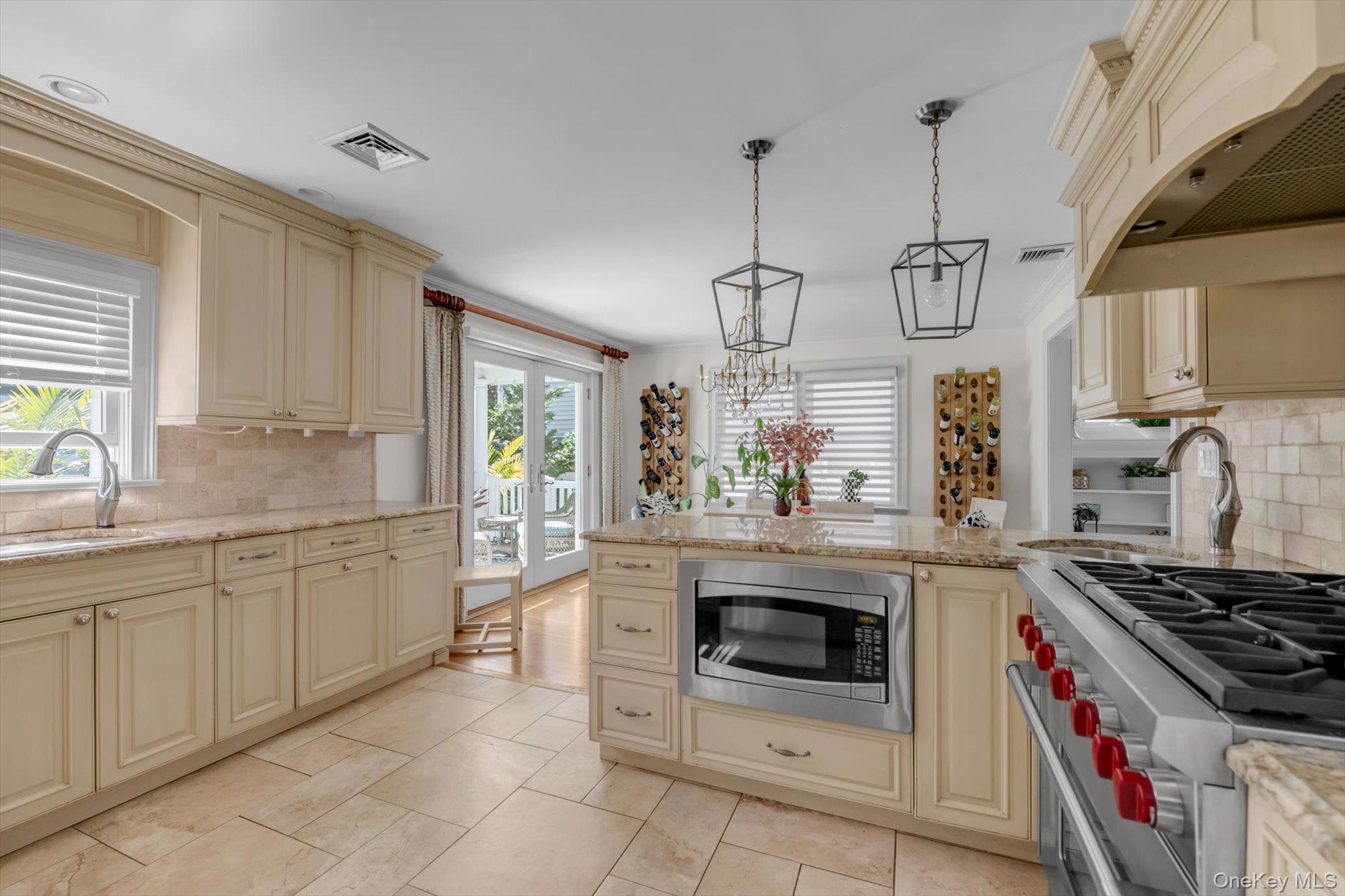 38 Newkirk Avenue – For Sale photo 5