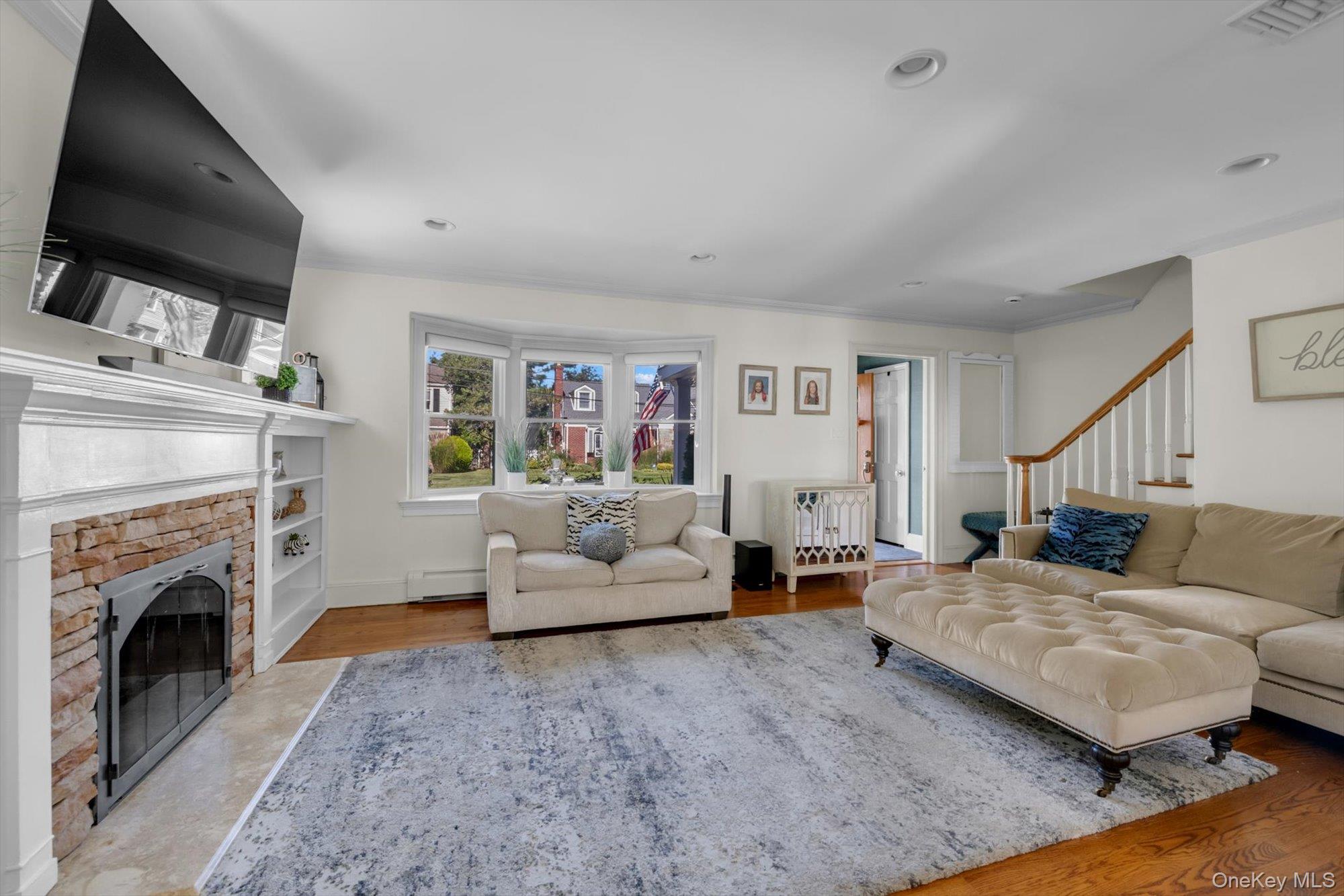 38 Newkirk Avenue – For Sale photo 2