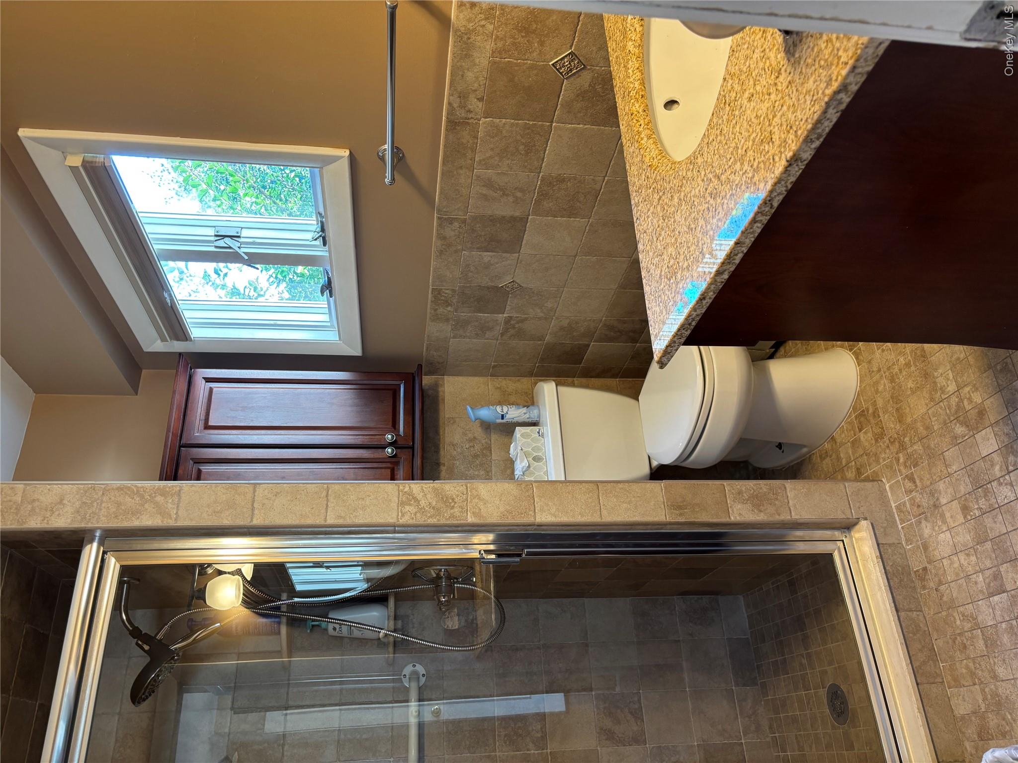 8 Walnut Place – For Sale photo 23