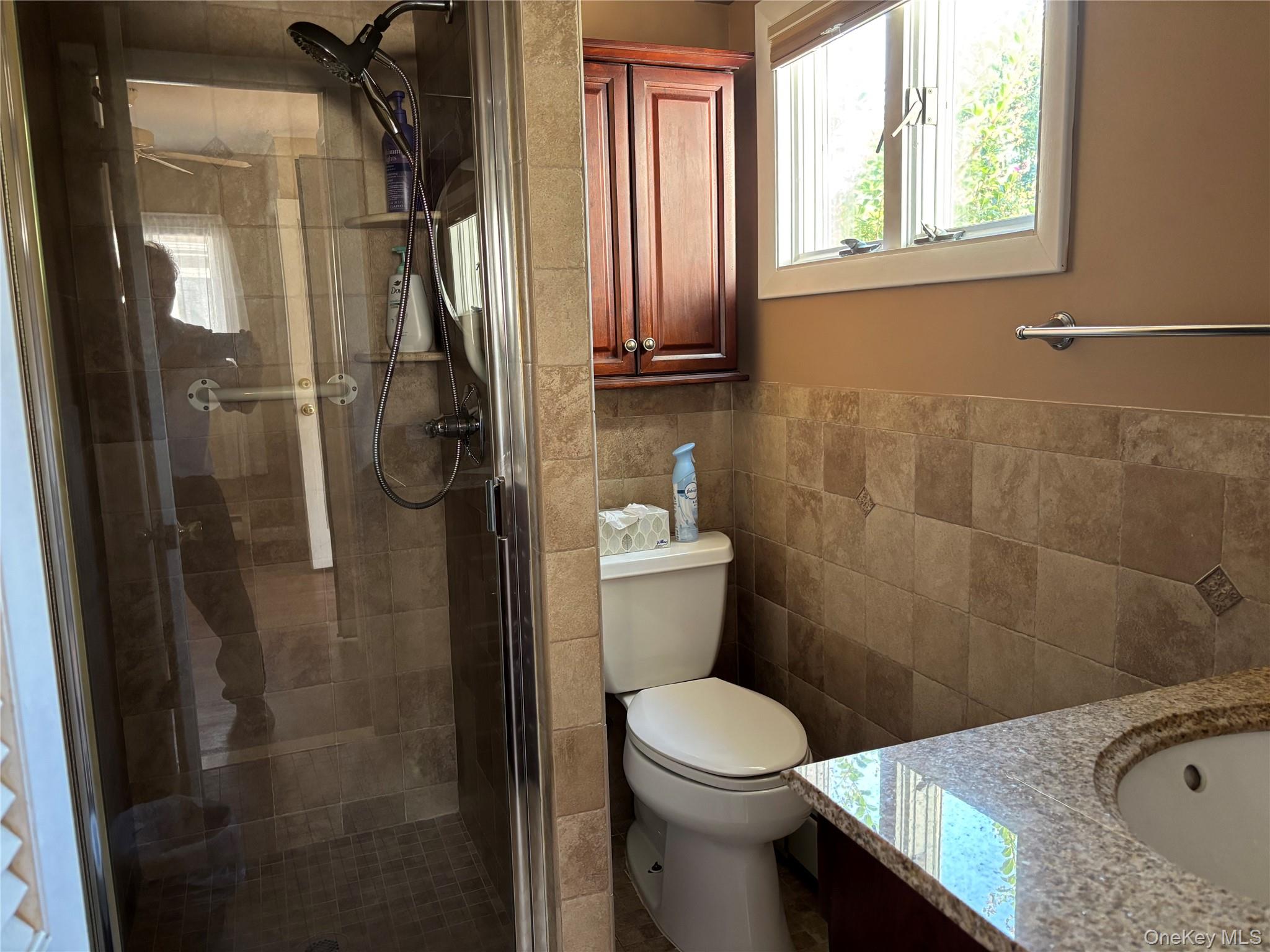 8 Walnut Place – For Sale photo 36