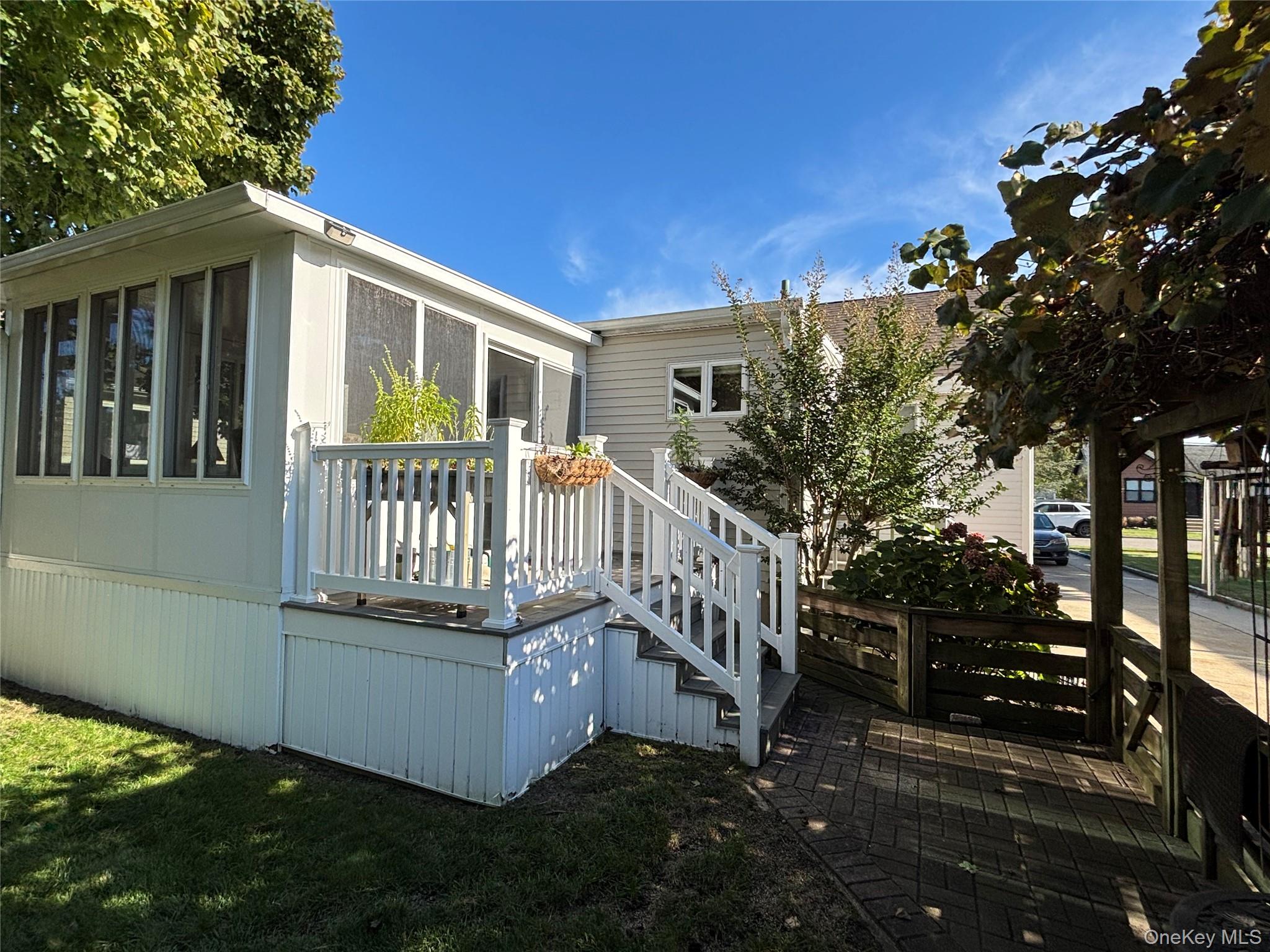 8 Walnut Place – For Sale photo 29