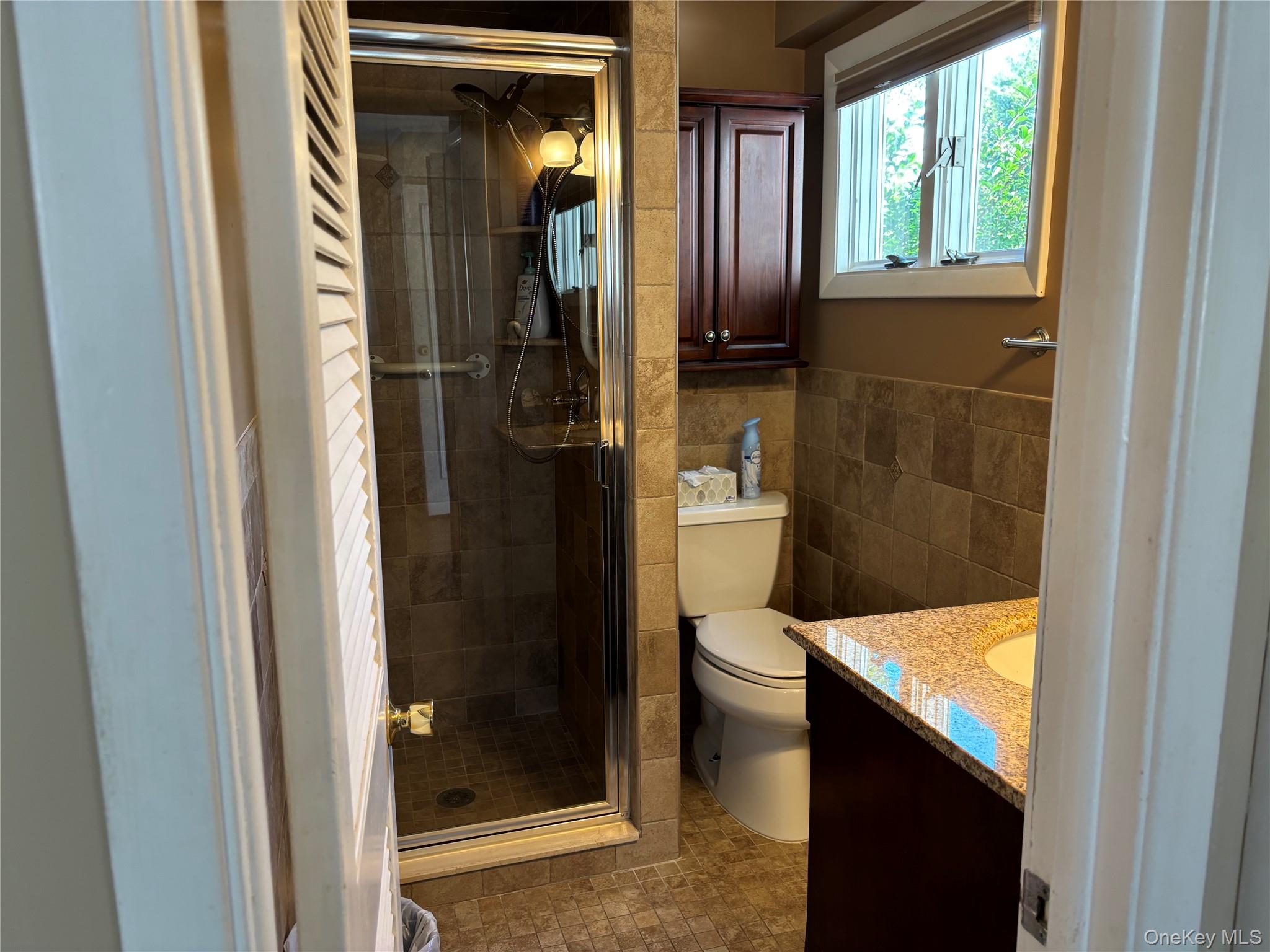 8 Walnut Place – For Sale photo 37