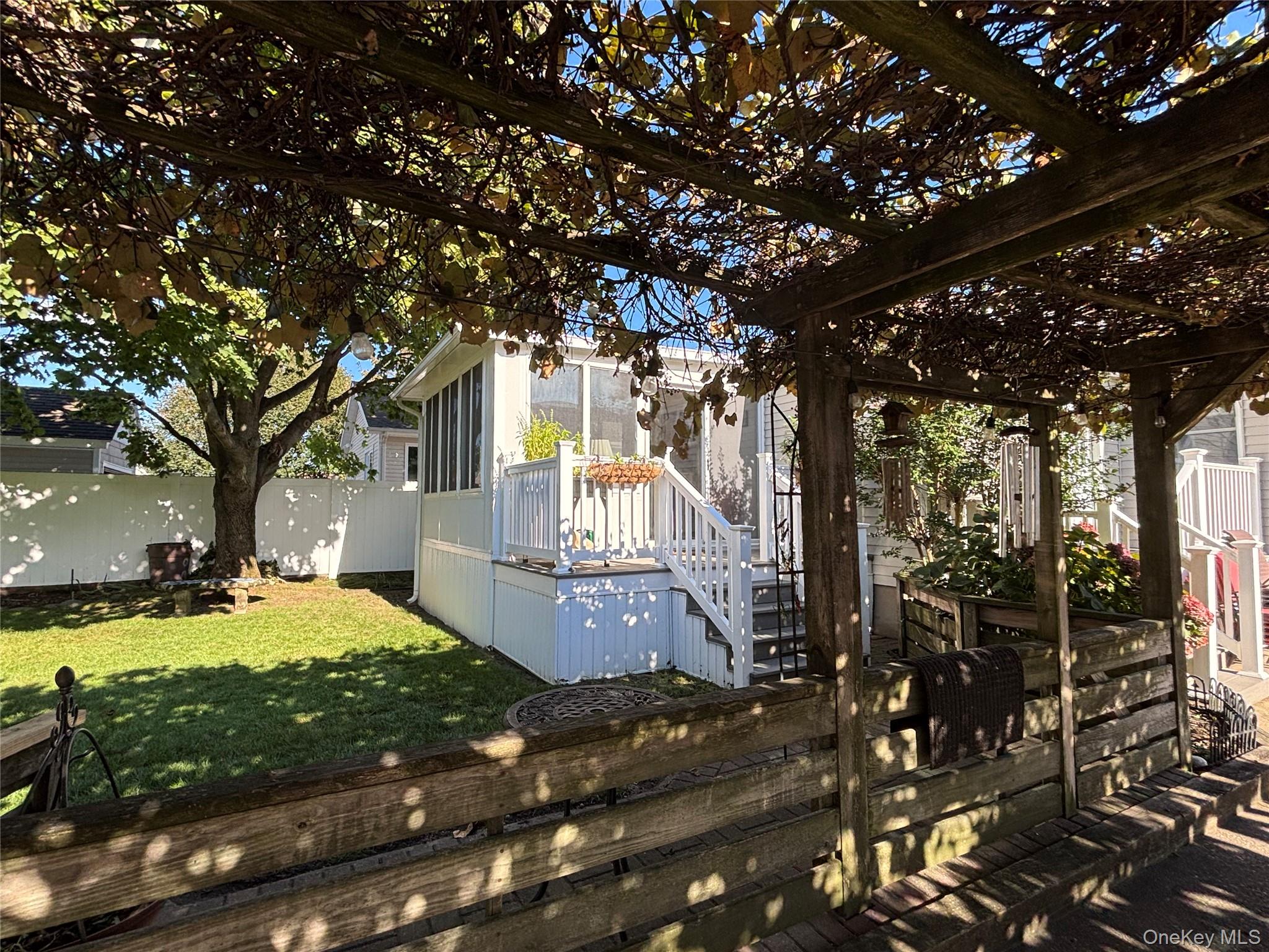 8 Walnut Place – For Sale photo 28