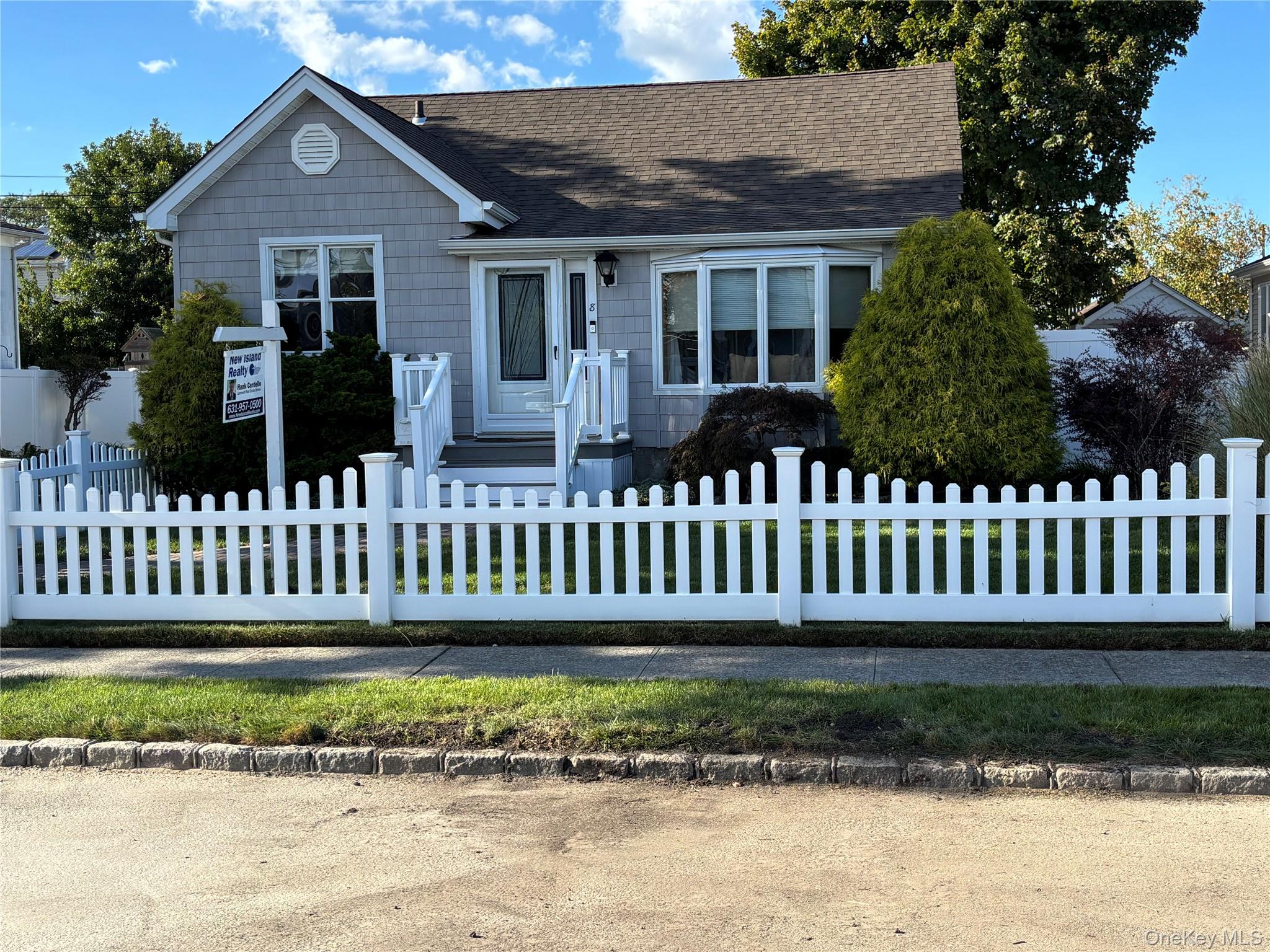 8 Walnut Place – For Sale