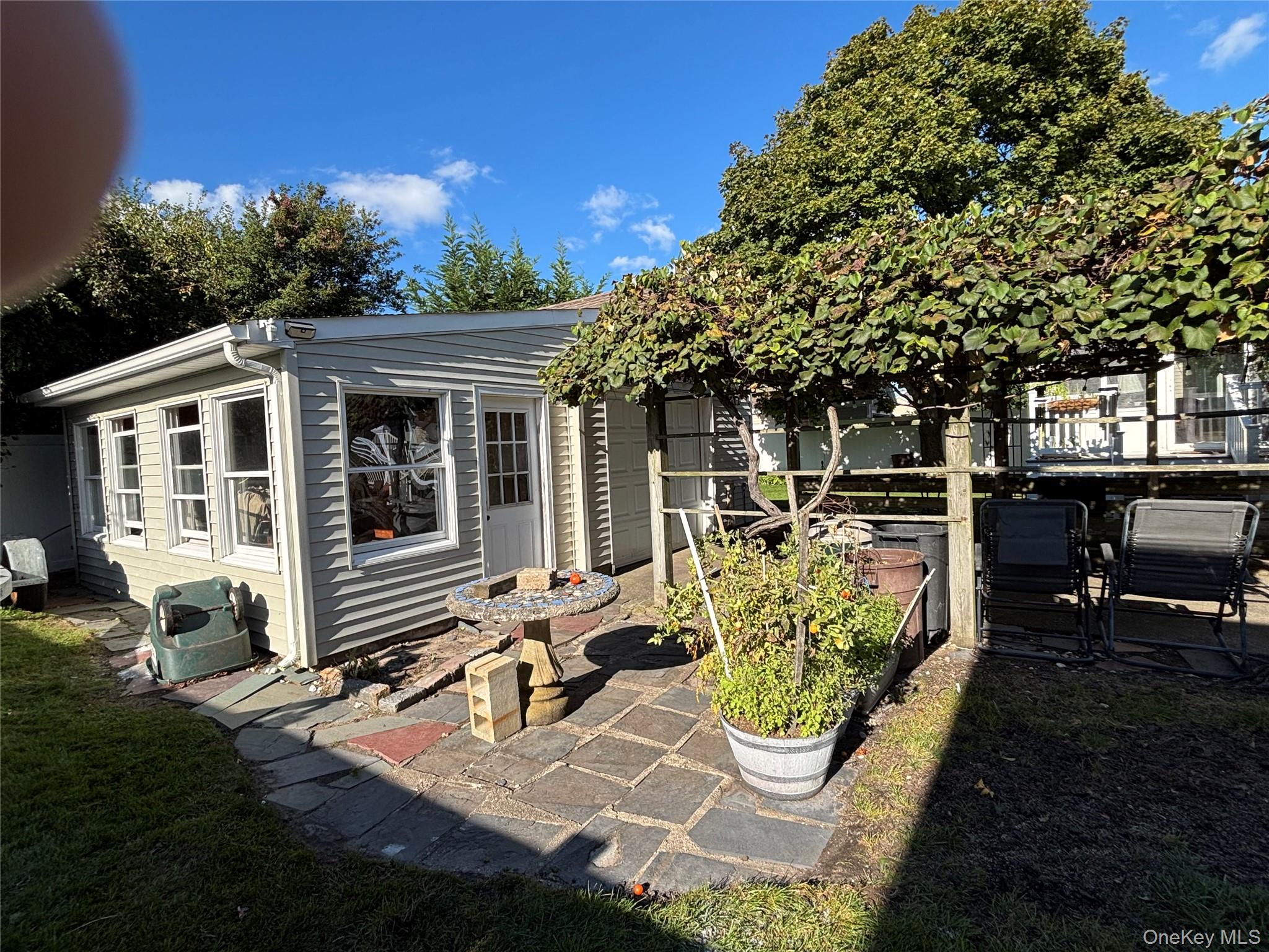 8 Walnut Place – For Sale photo 17