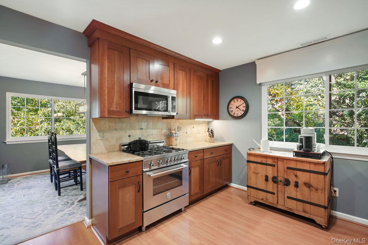 306 Orchard Hill Lane – For Sale photo 6
