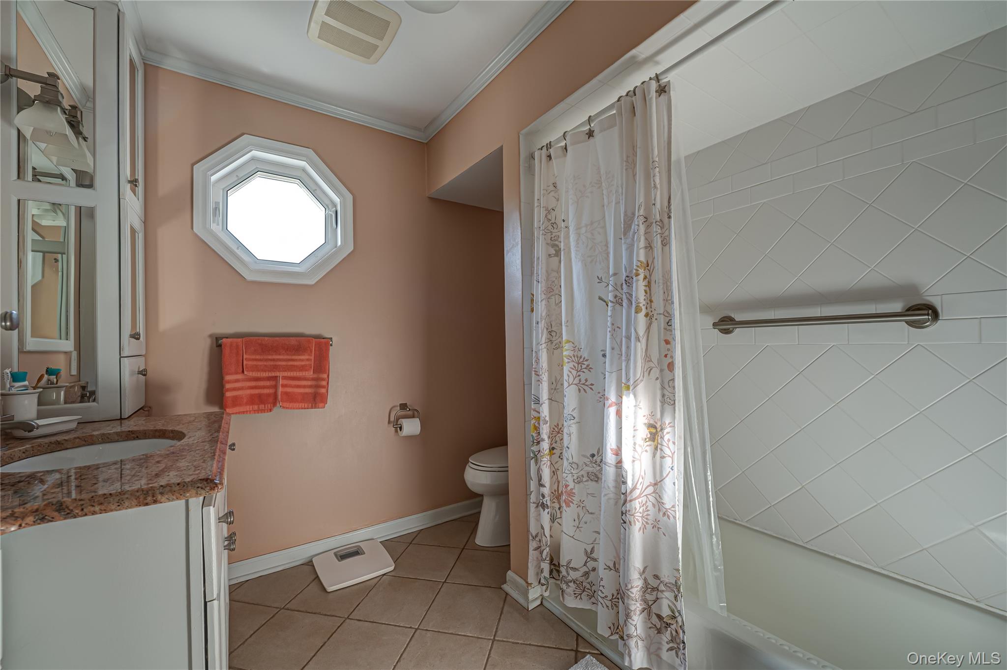 208 Williams Street – For Sale photo 28
