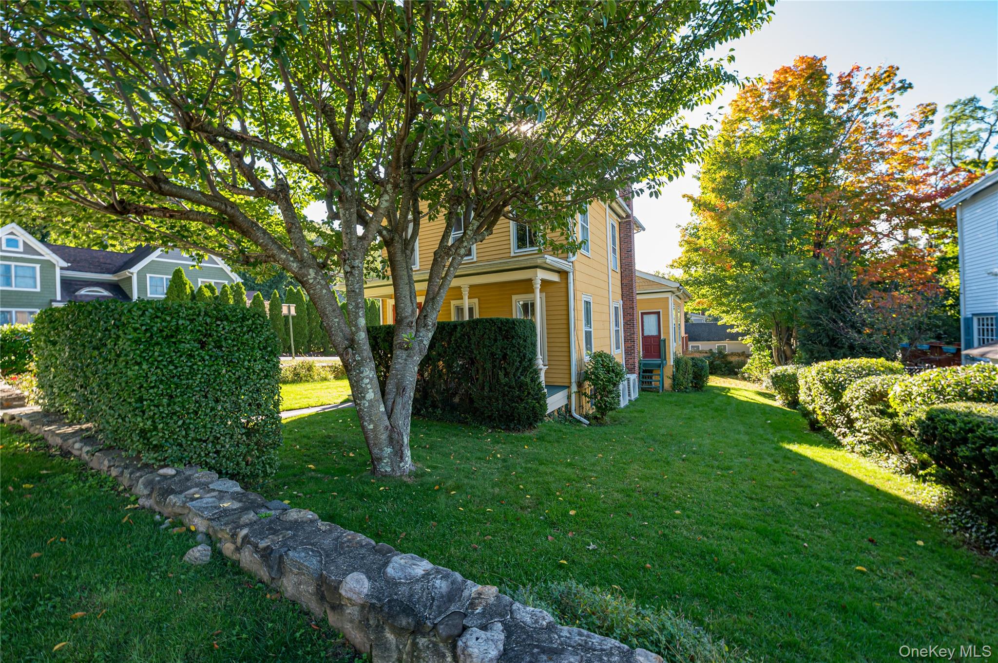 208 Williams Street – For Sale photo 3