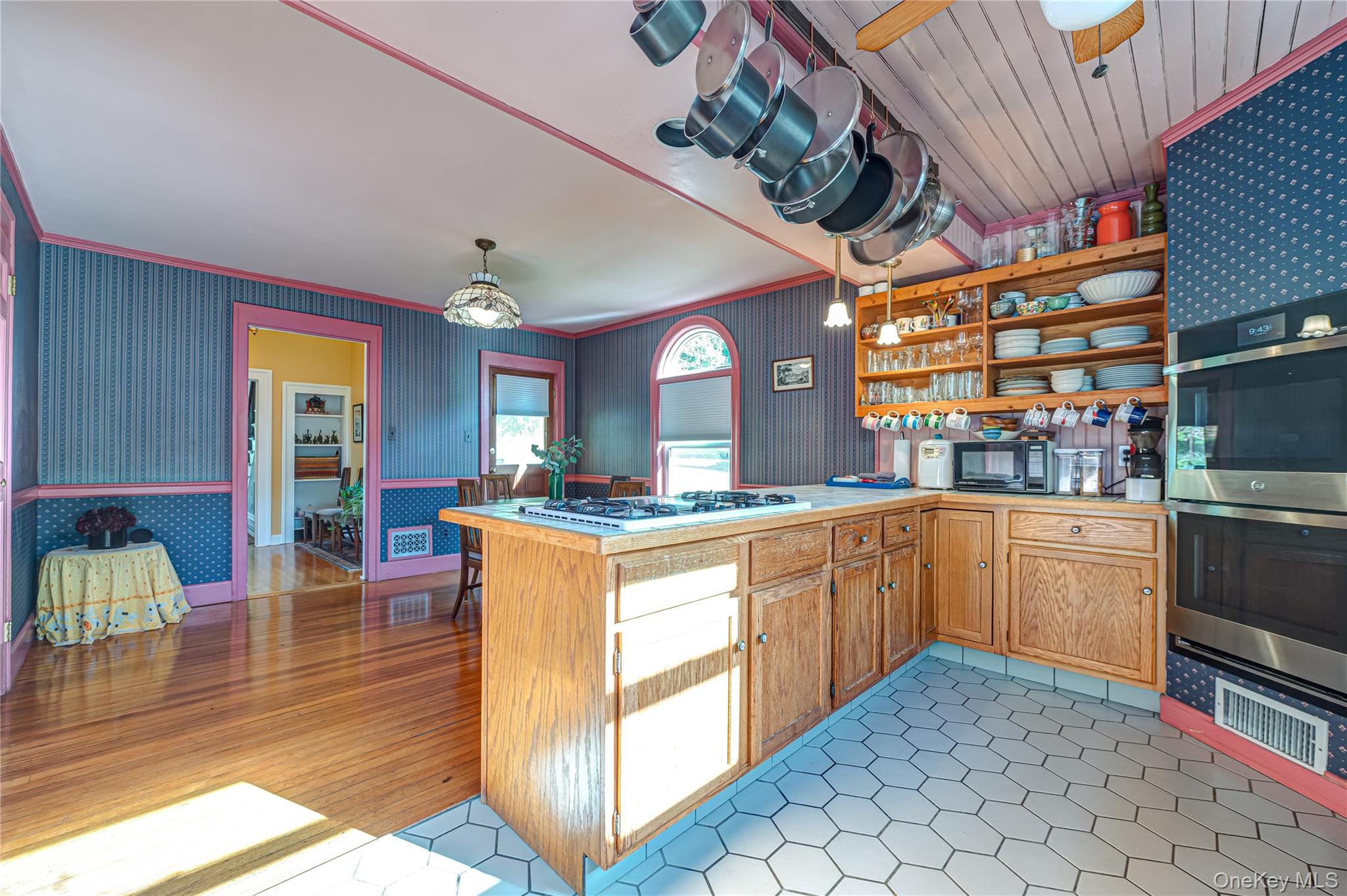 208 Williams Street – For Sale photo 19
