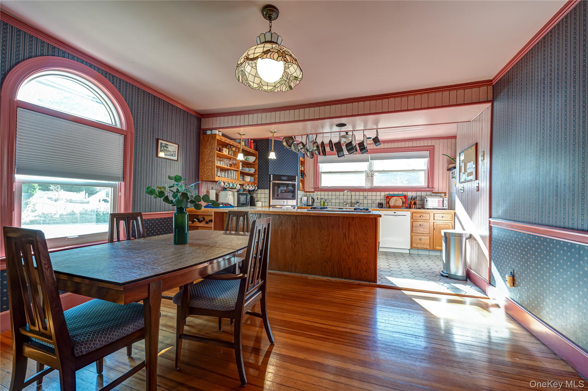 208 Williams Street – For Sale photo 17