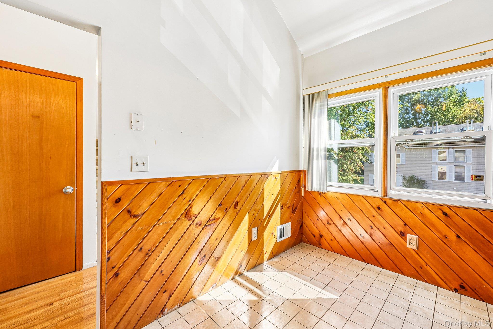 135 W Nyack Road, Unit 118 photo 9