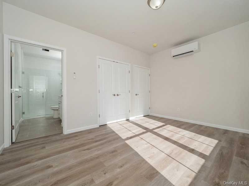 4 South Hills Way, Unit 9 photo 11