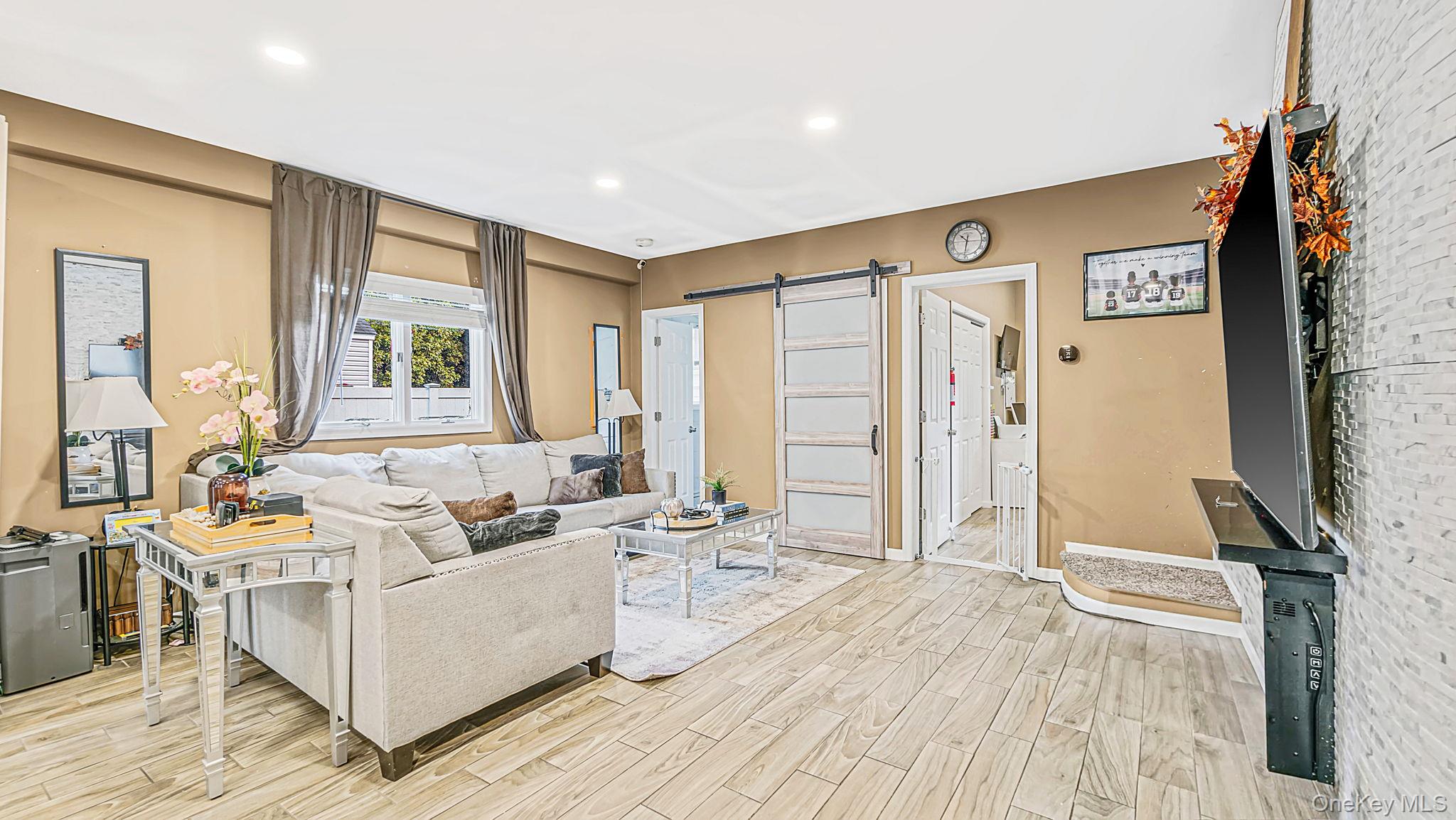 73 Lynbrook Drive – For Sale photo 14