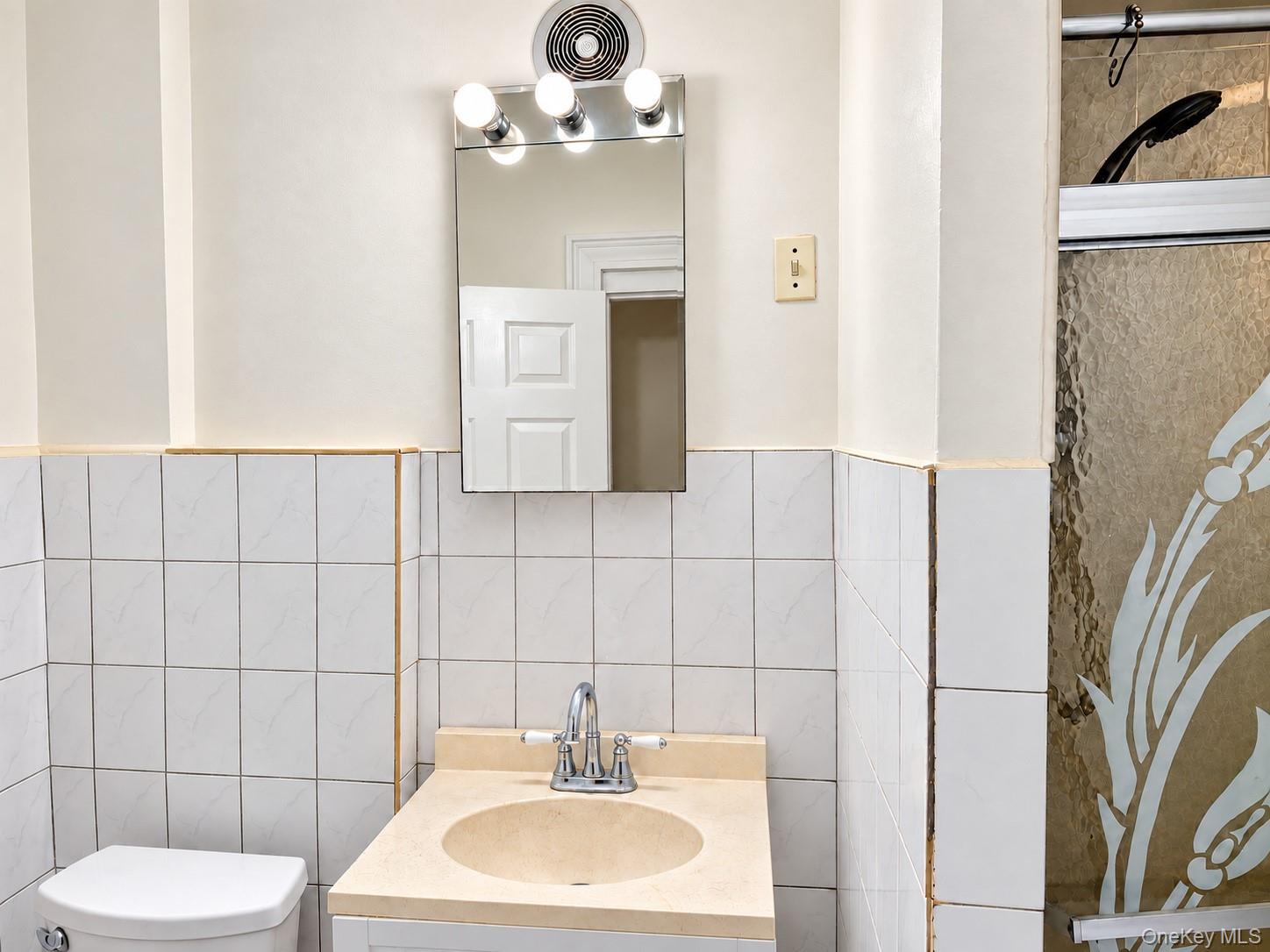 1465 Brooklyn Avenue – For Rent photo 3