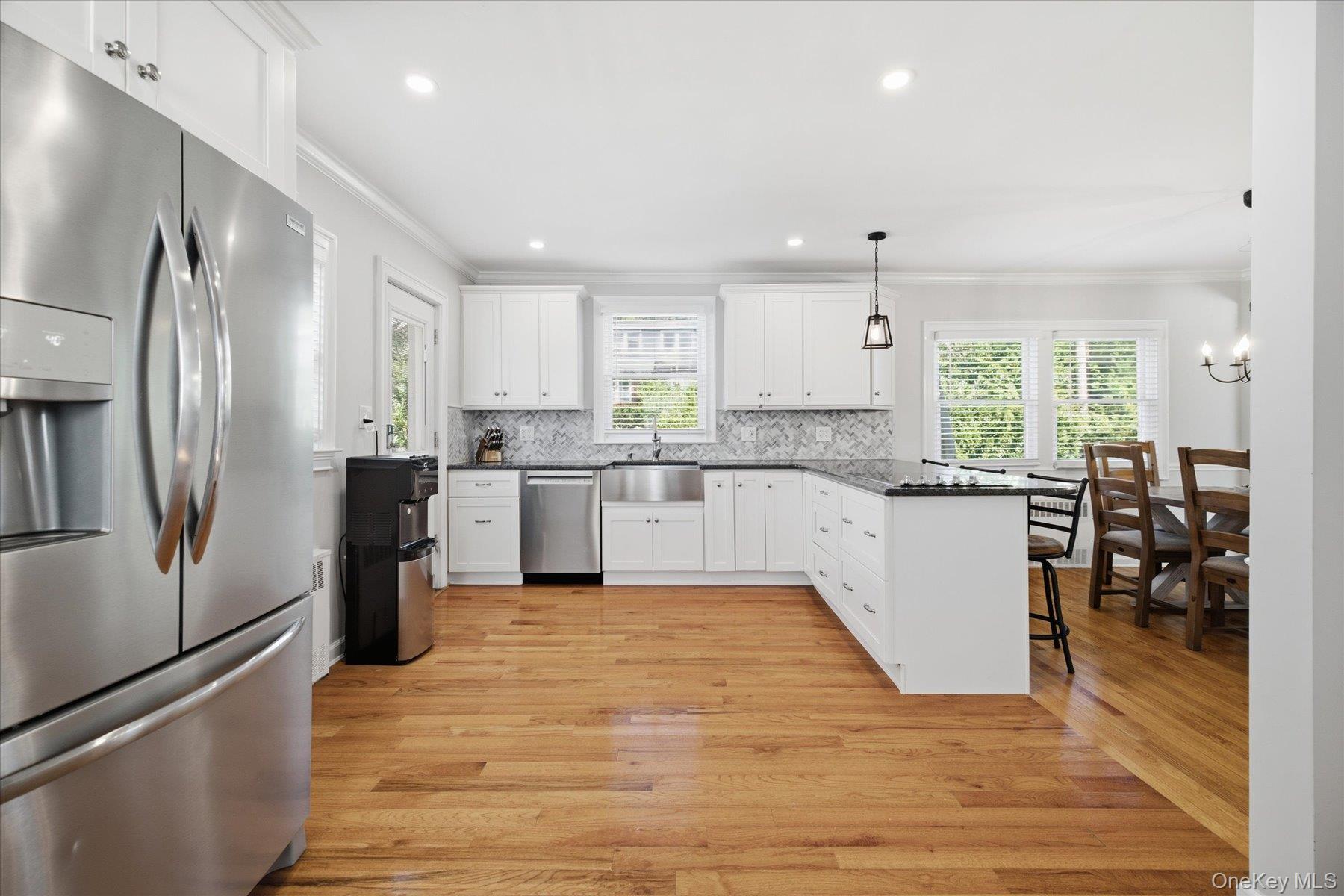 601 Lakeview Avenue Ave – For Sale photo 7