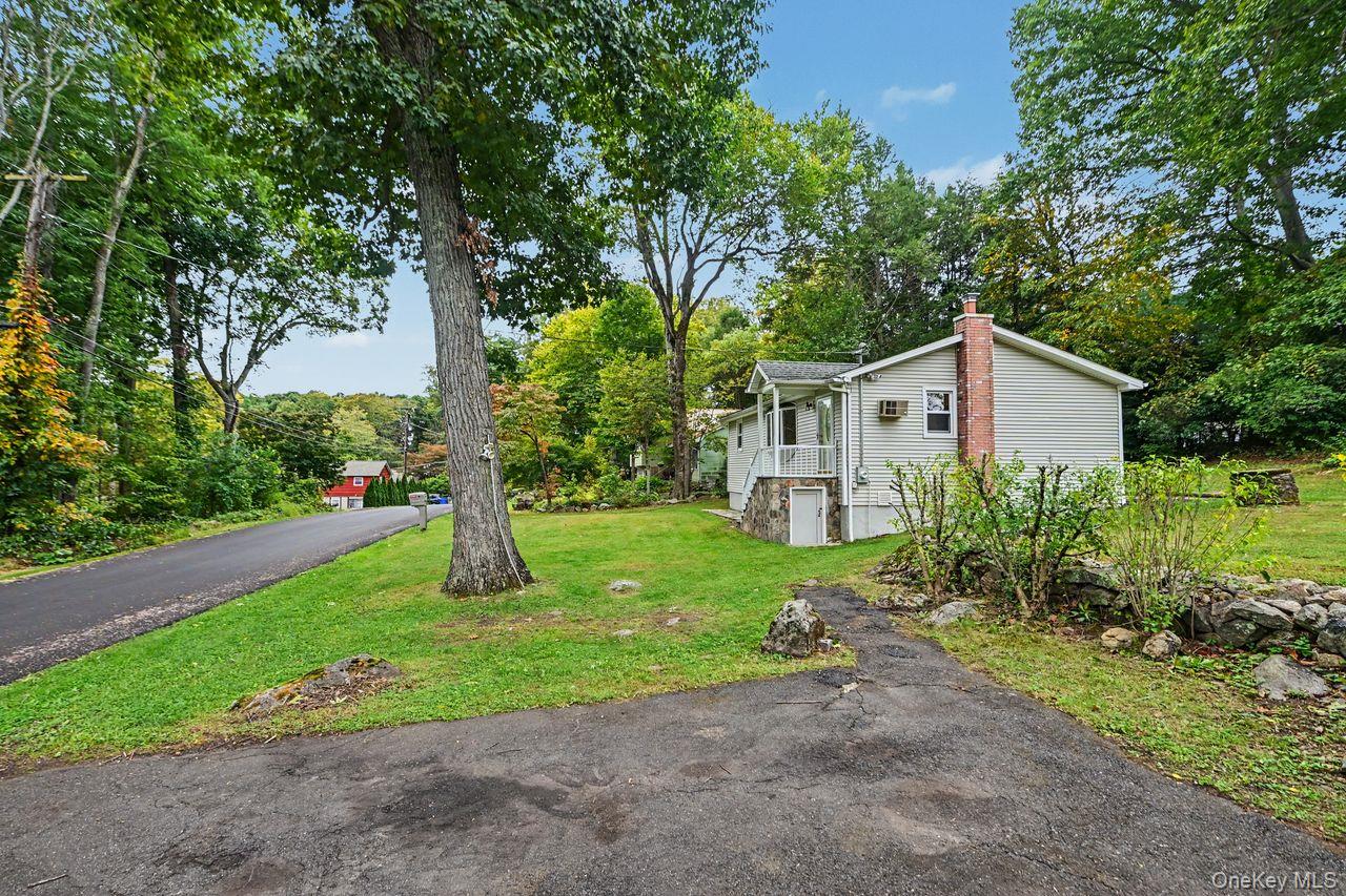 10 Palisades Road – For Sale photo 35