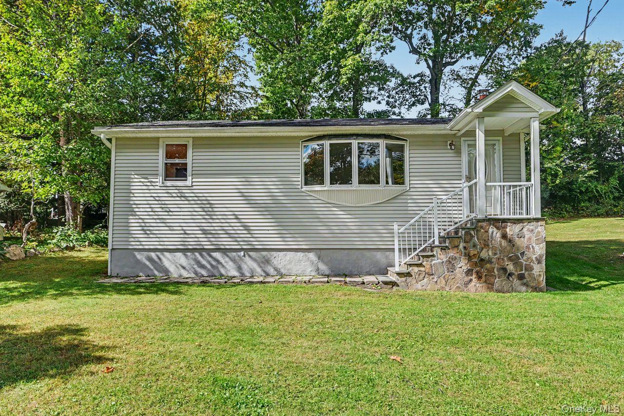 10 Palisades Road – For Sale
