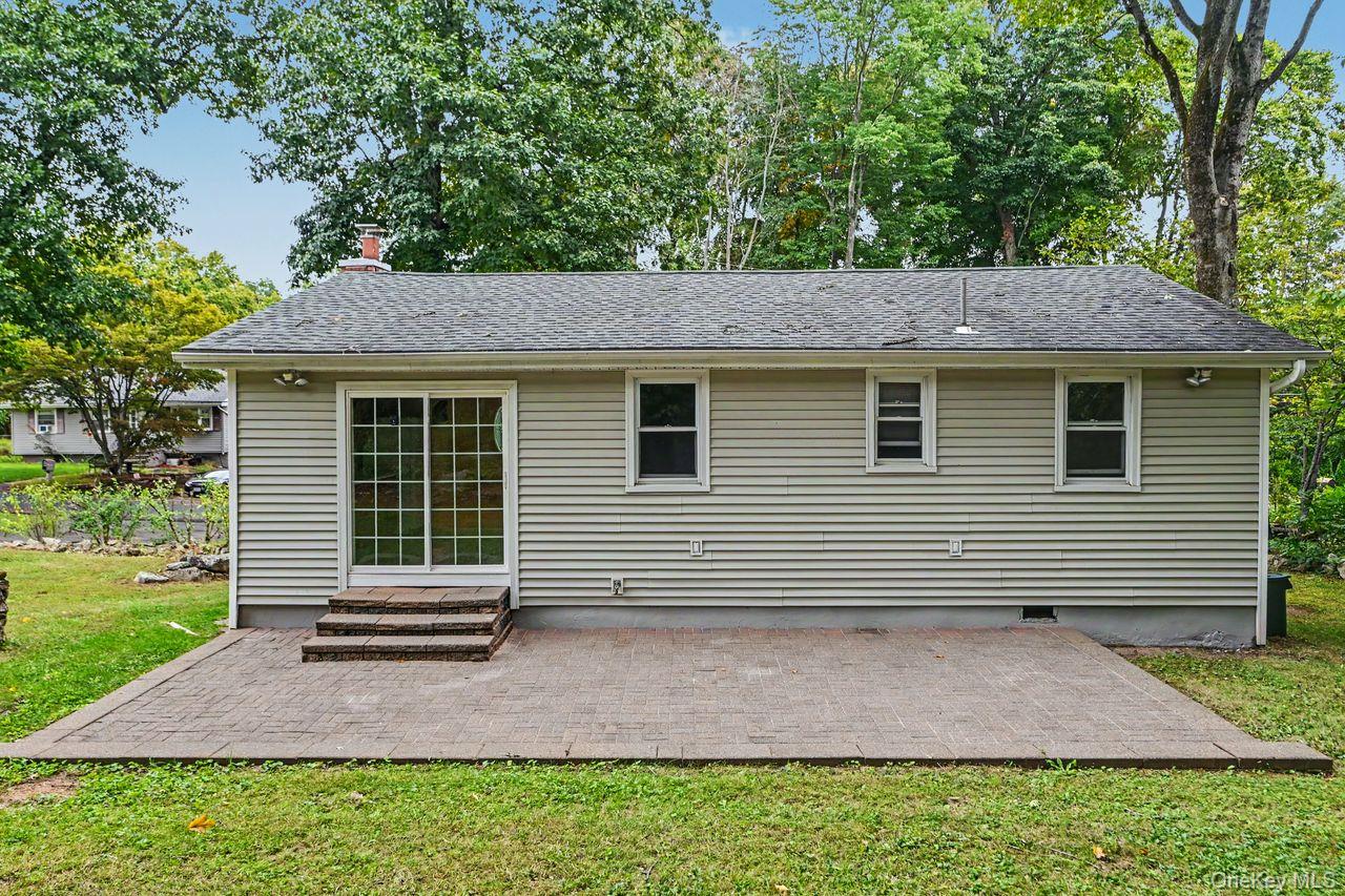 10 Palisades Road – For Sale photo 31