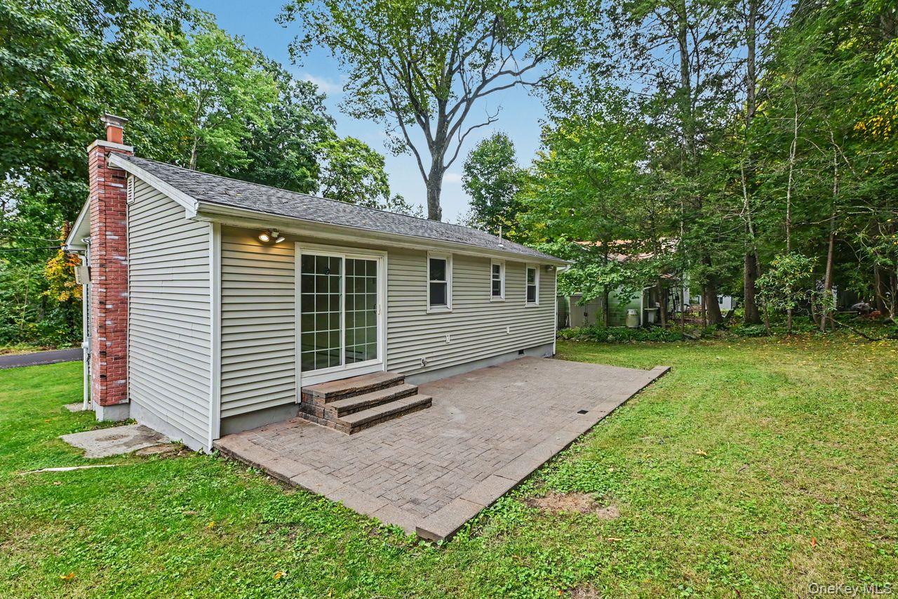 10 Palisades Road – For Sale photo 28