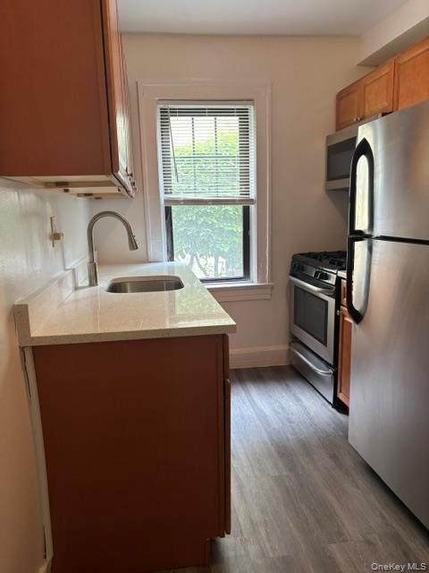 40 Oakwood Road, Unit 1S photo 2