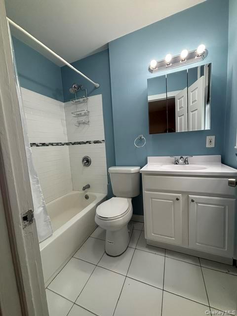 25 Knollwood Avenue, Unit Apt 5 photo 12