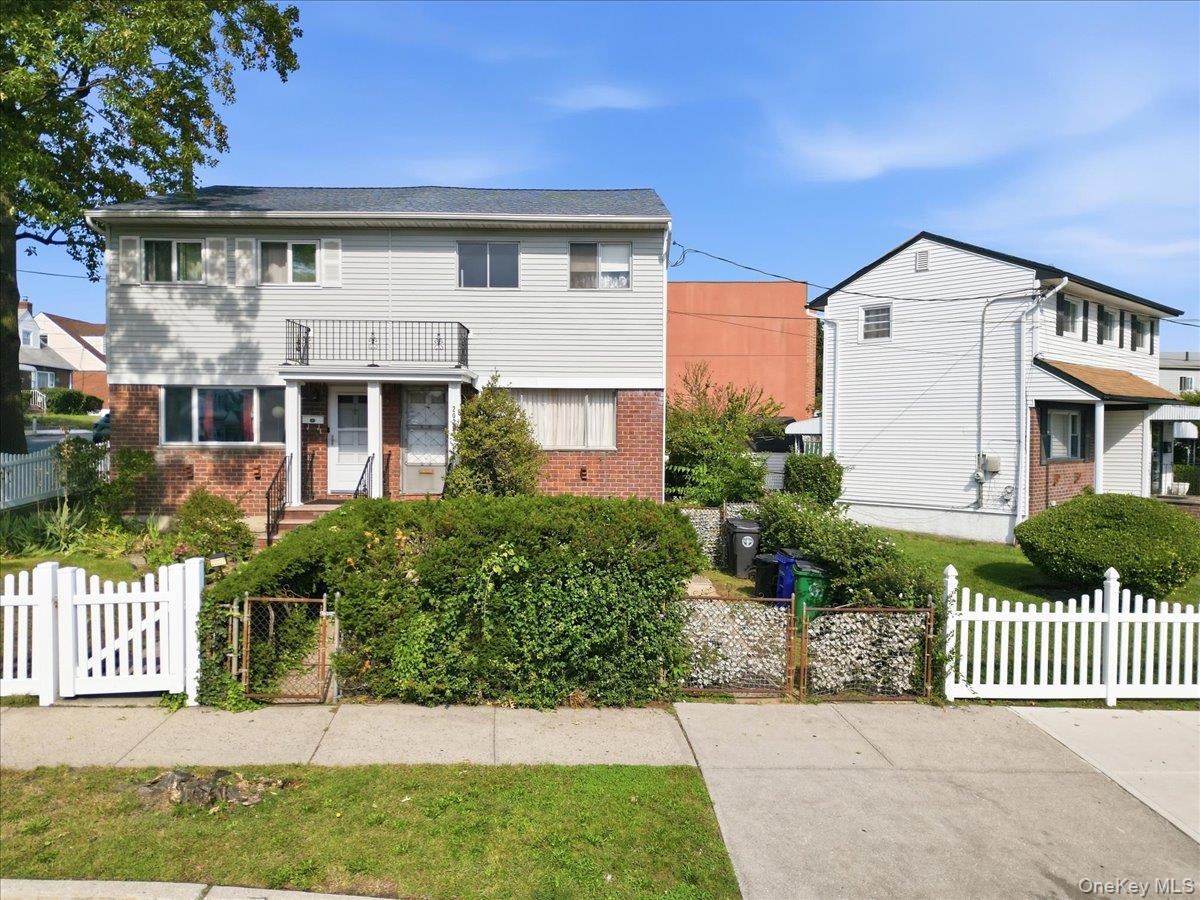 20229 120th Avenue – For Sale photo 3