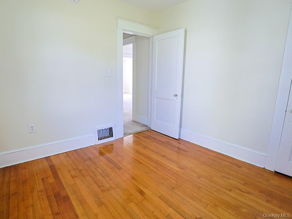 14 Columbia Avenue – For Sale photo 7