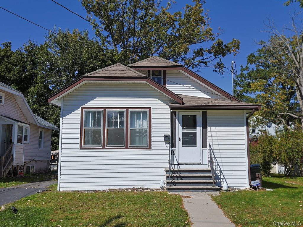 14 Columbia Avenue – For Sale photo 2