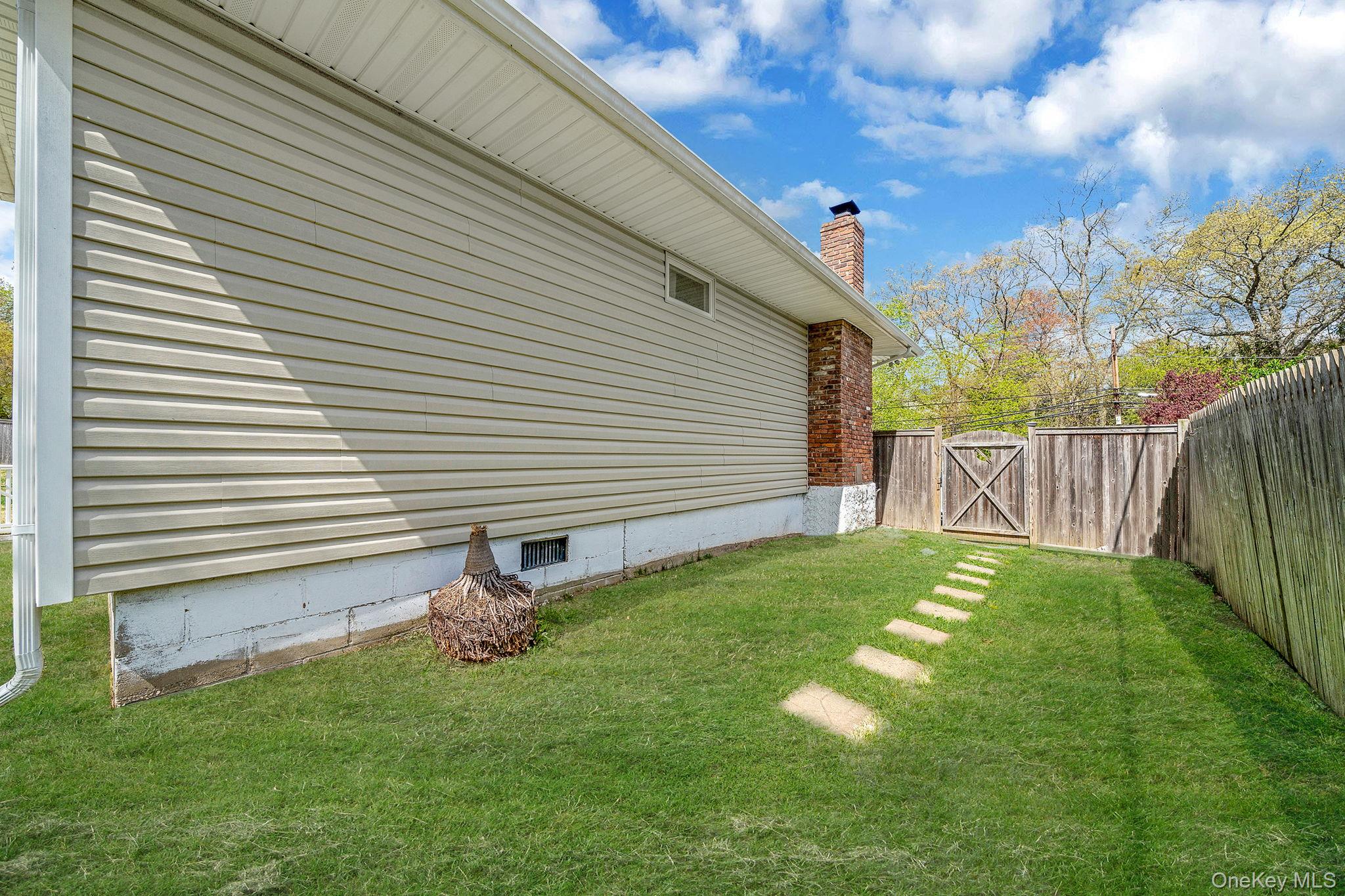 296 Moriches Road – For Sale photo 41