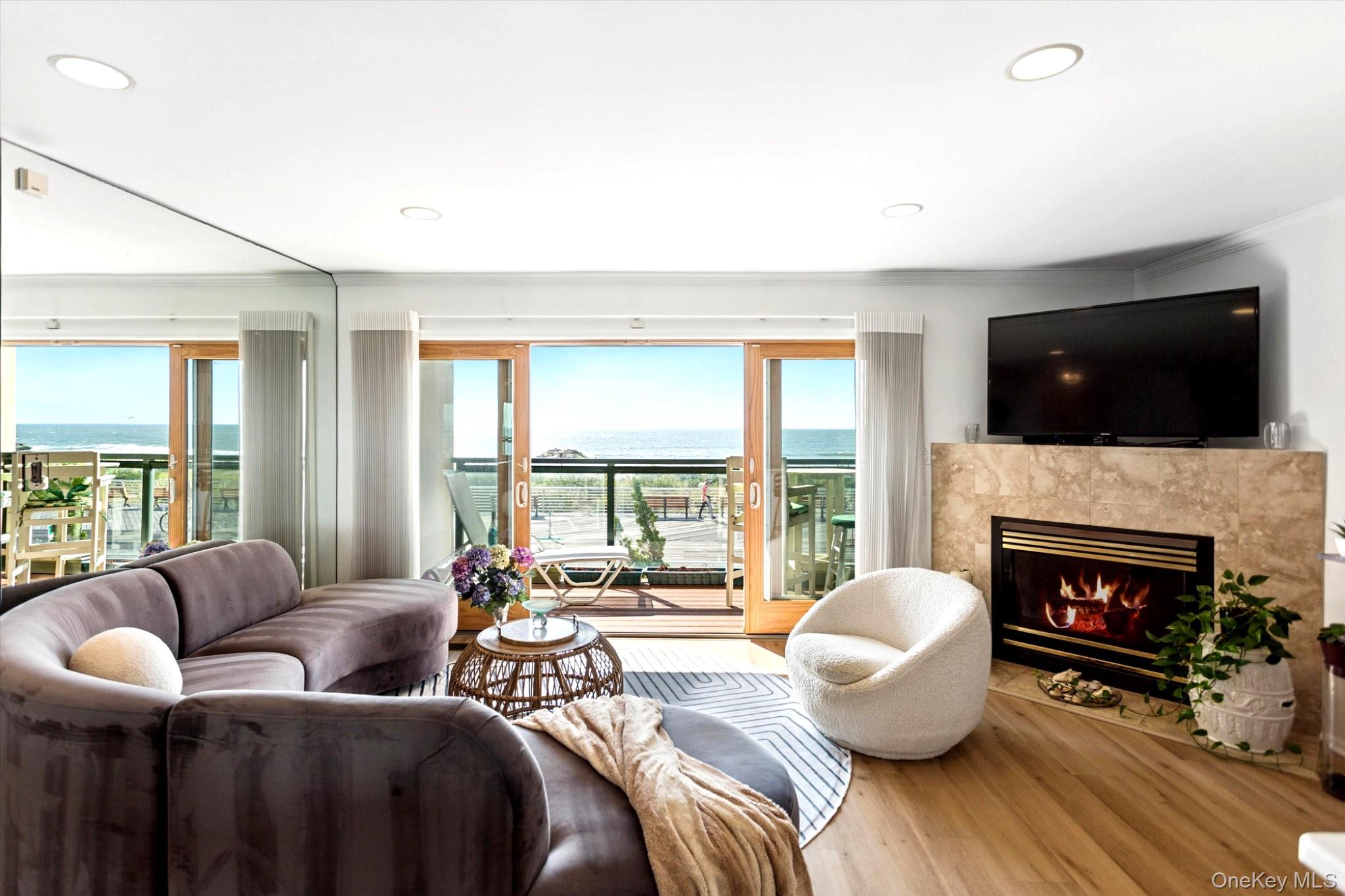 412 Oceanfront St – For Sale photo 4
