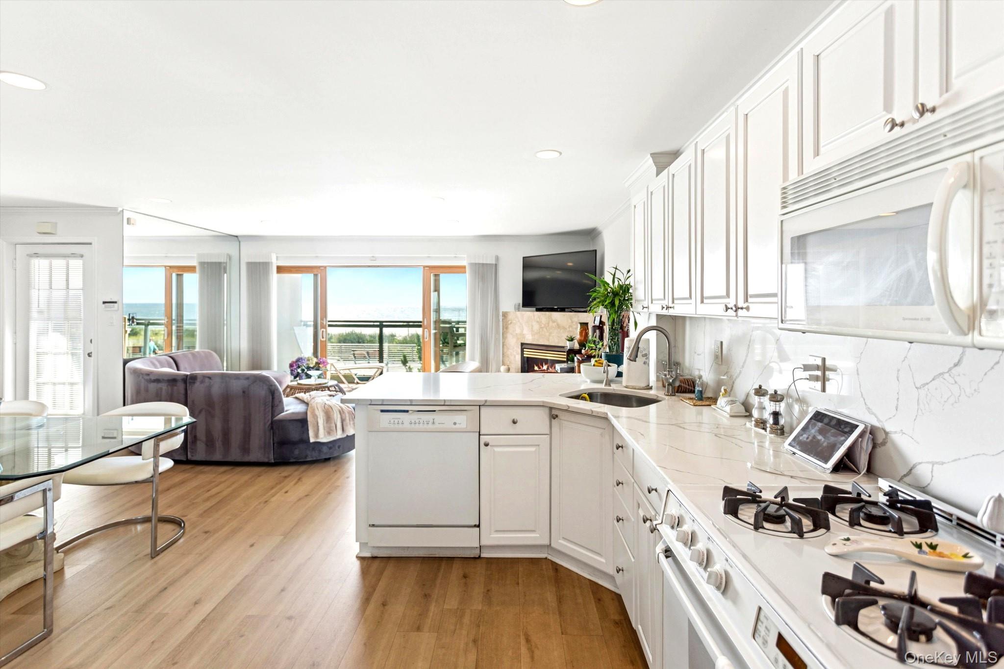 412 Oceanfront St – For Sale photo 9