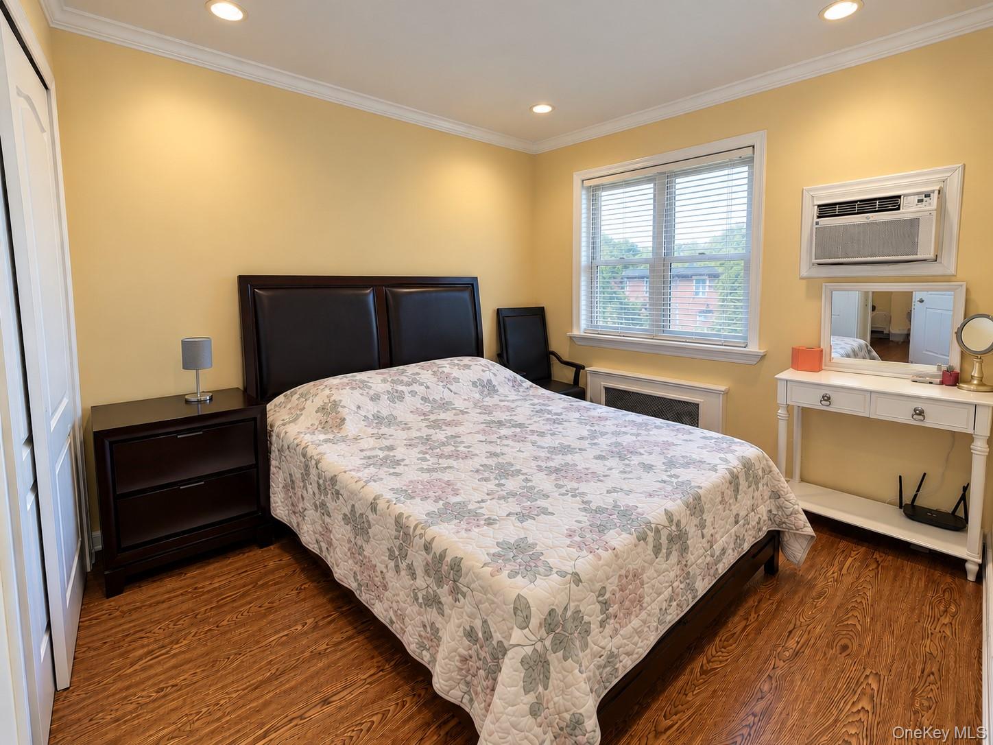 14-82 212 Street, Unit 122 photo 27