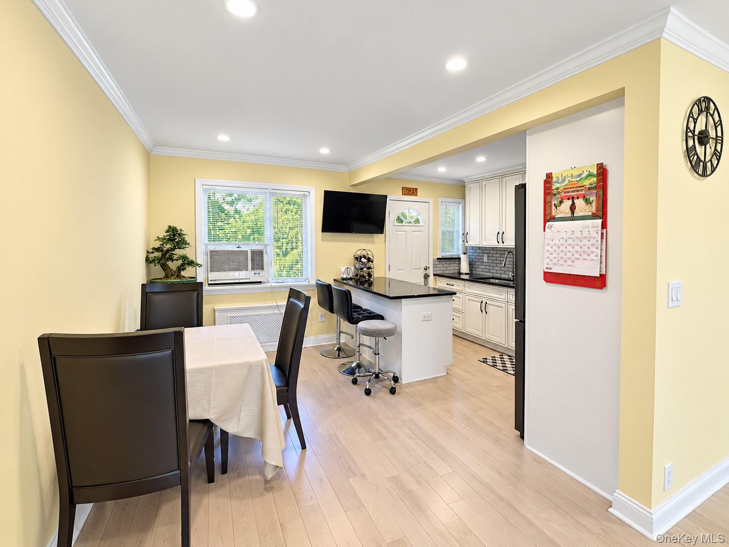 14-82 212 Street, Unit 122 photo 10