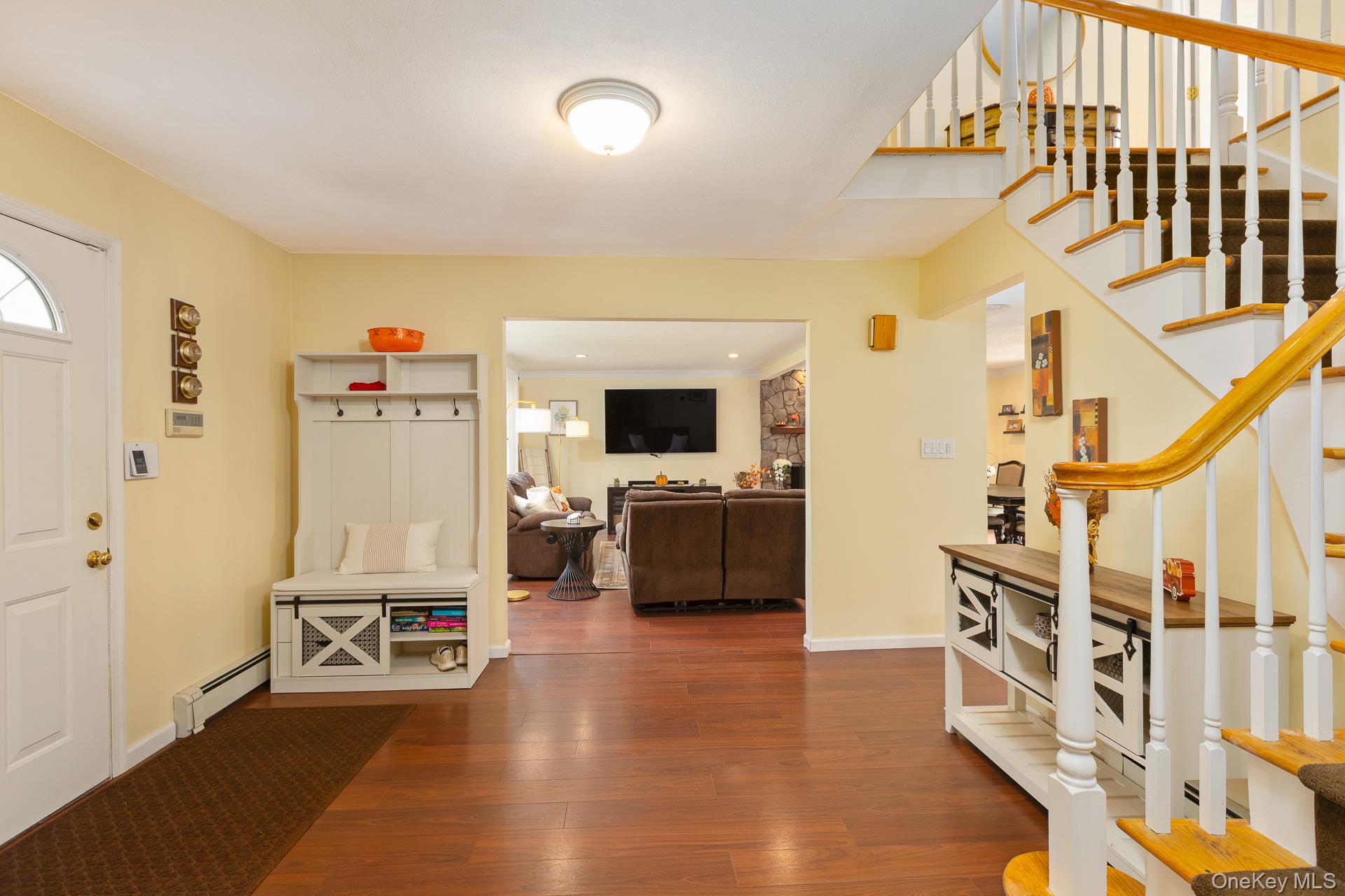 24 Frank Street – For Sale photo 6