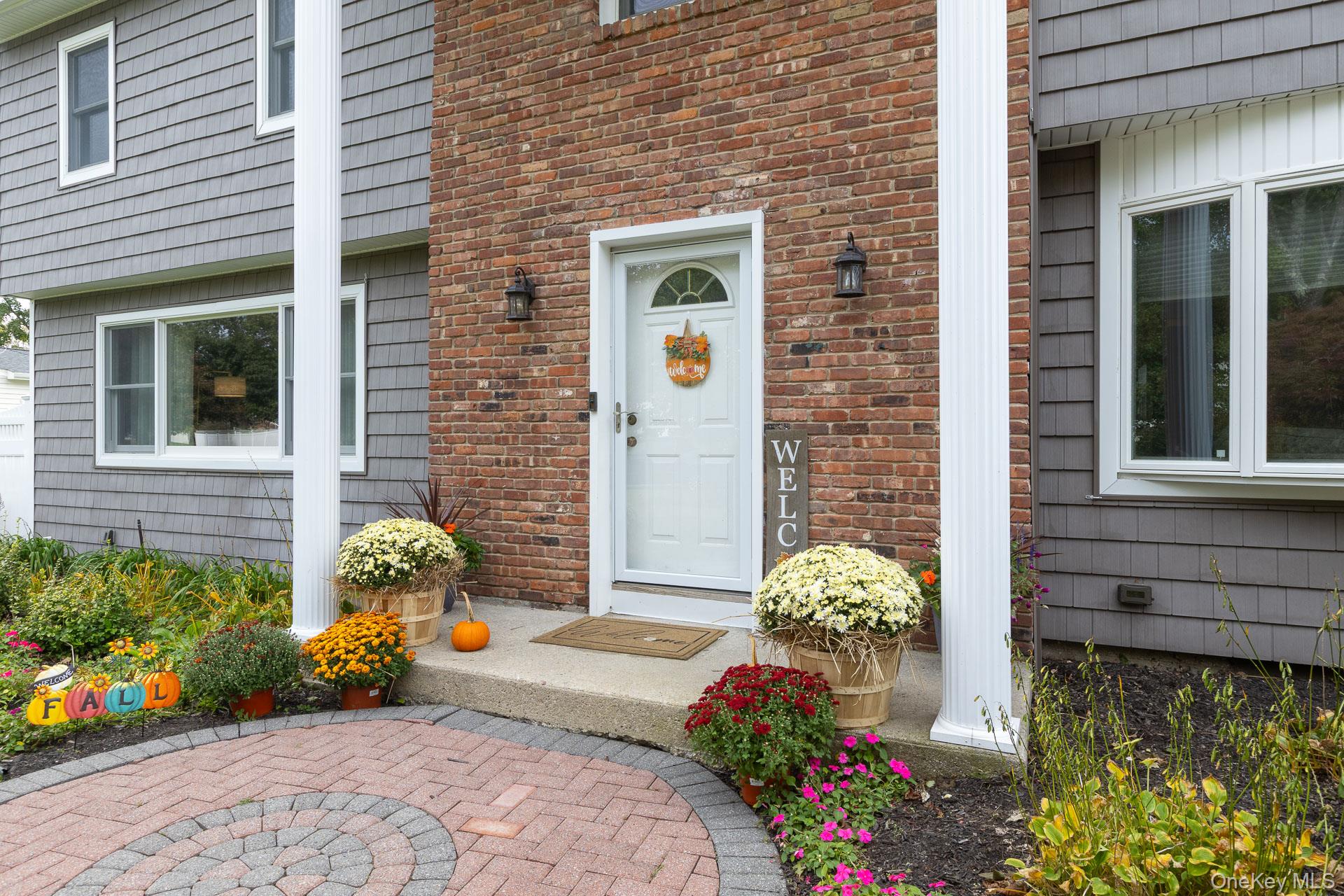 24 Frank Street – For Sale photo 4