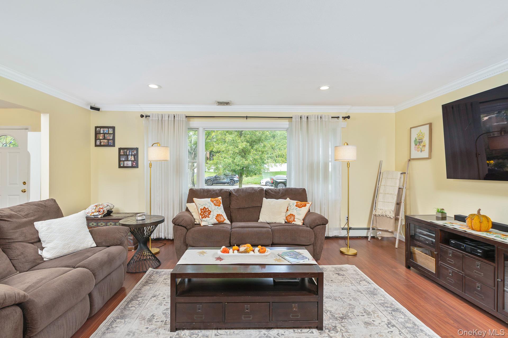 24 Frank Street – For Sale photo 19