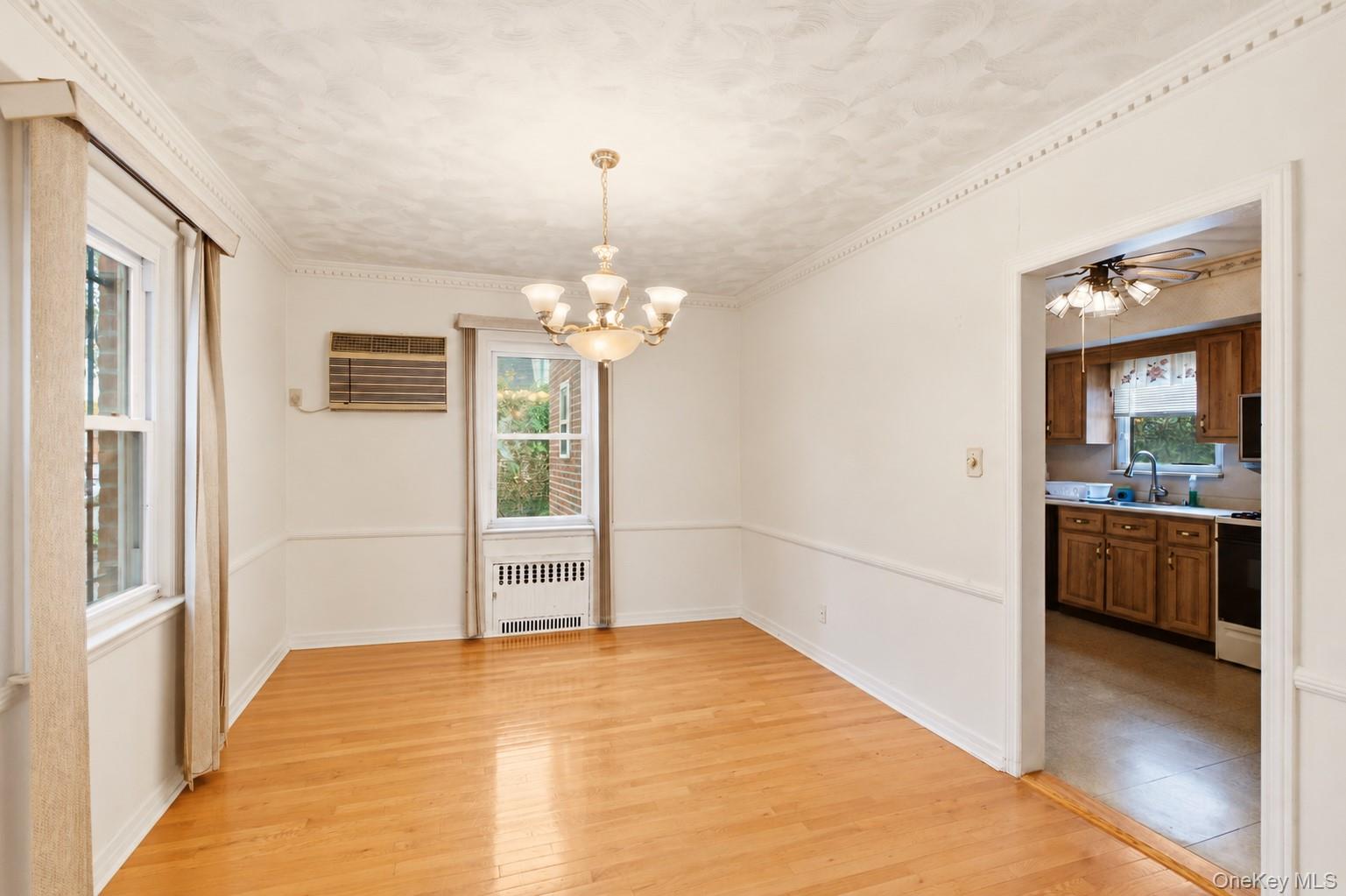 163-68 25th Avenue – For Sale photo 6