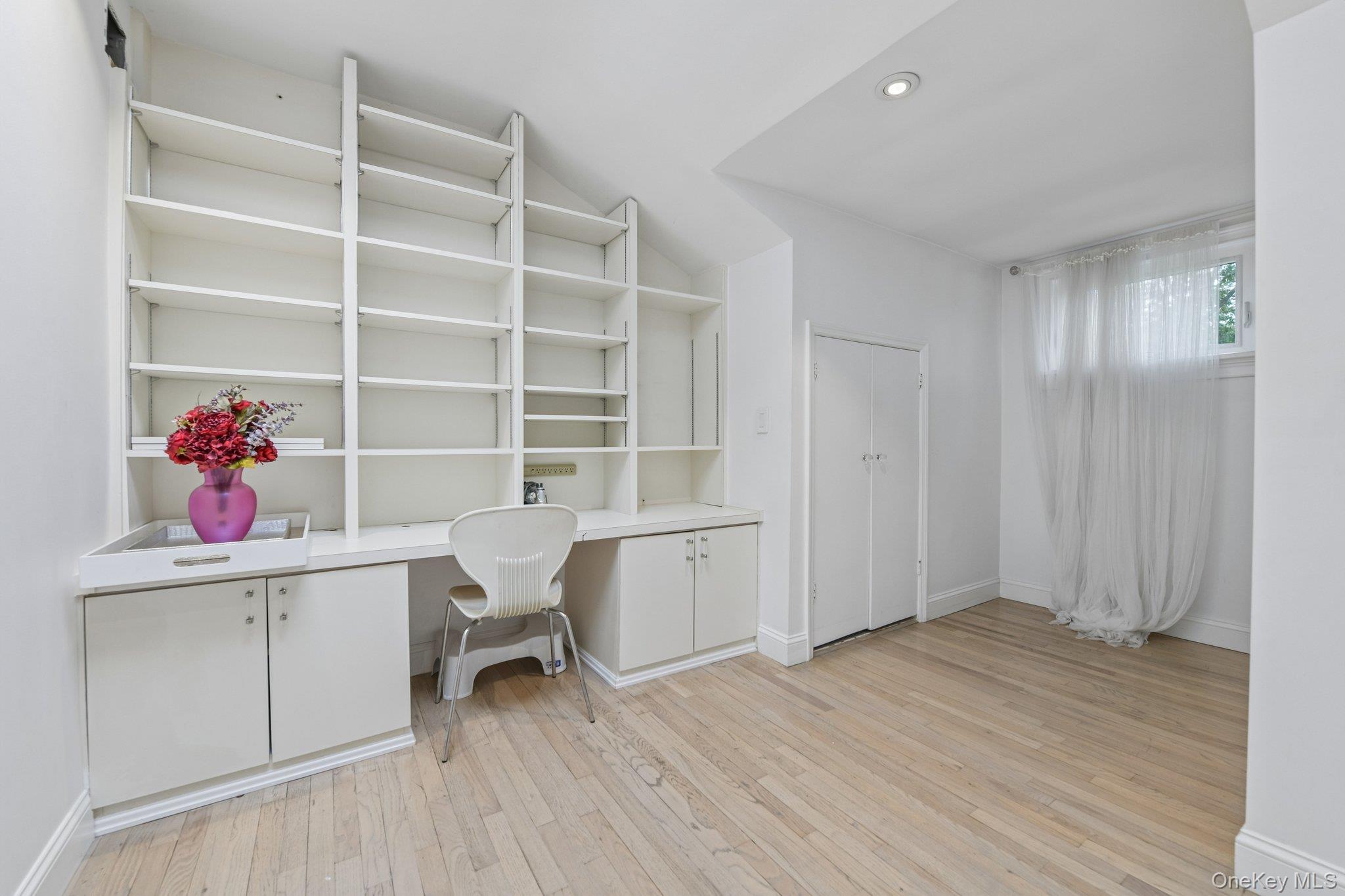 850 Oliver Street – For Sale photo 34