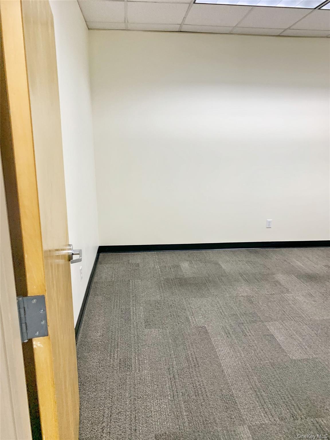 531 Central Park Avenue, Unit 103 photo 4