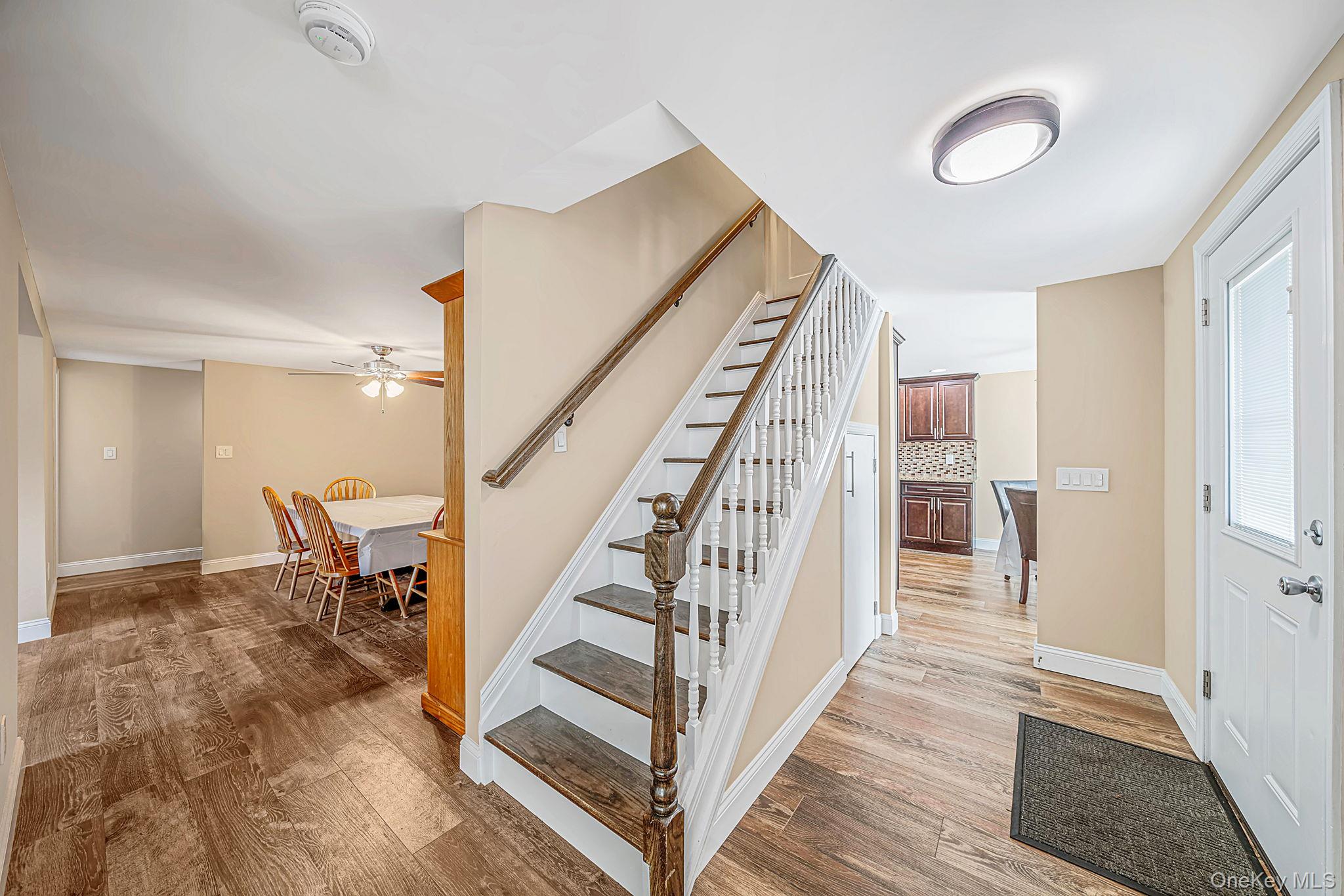 27 Lehigh Lane – For Sale photo 4