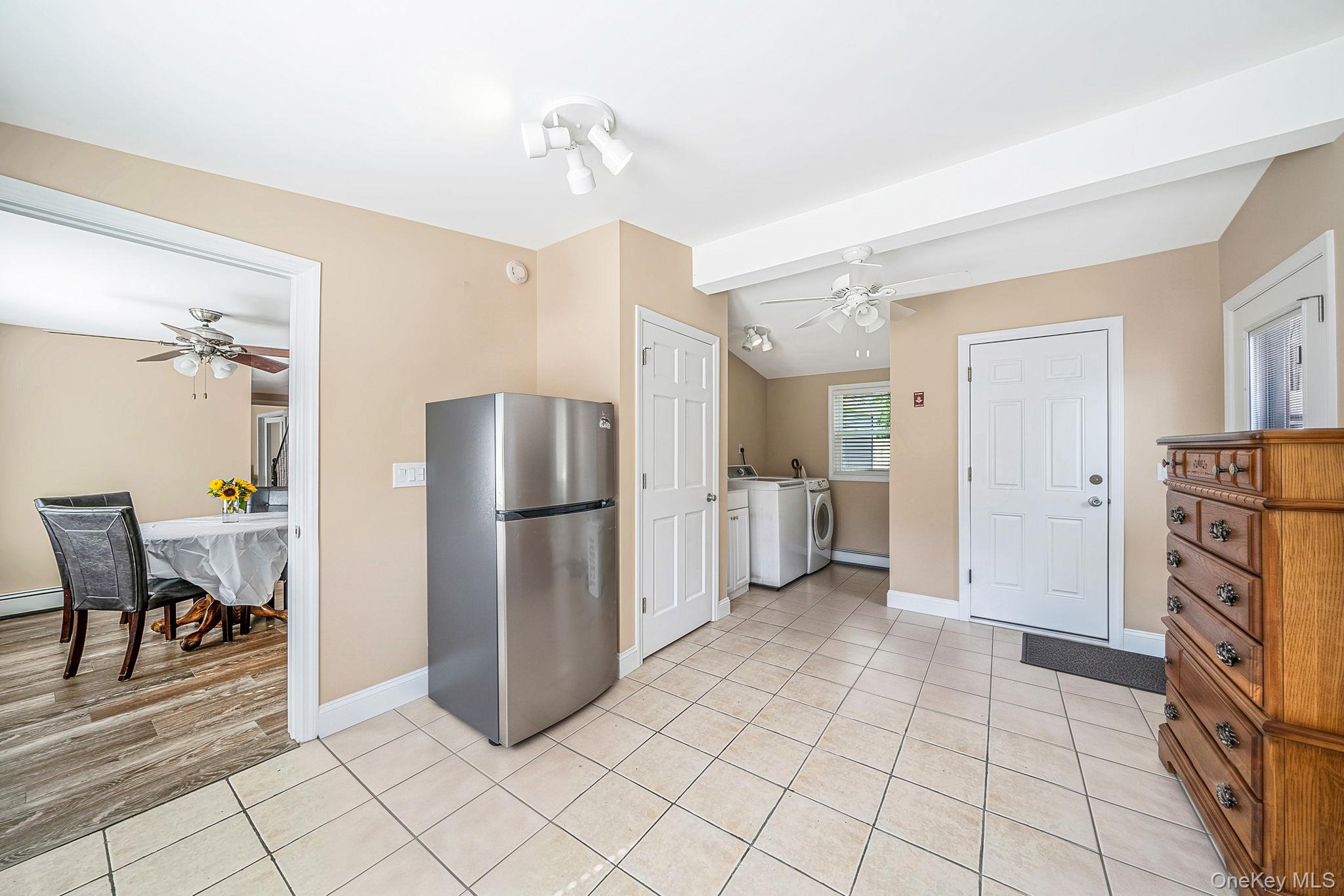 27 Lehigh Lane – For Sale photo 9