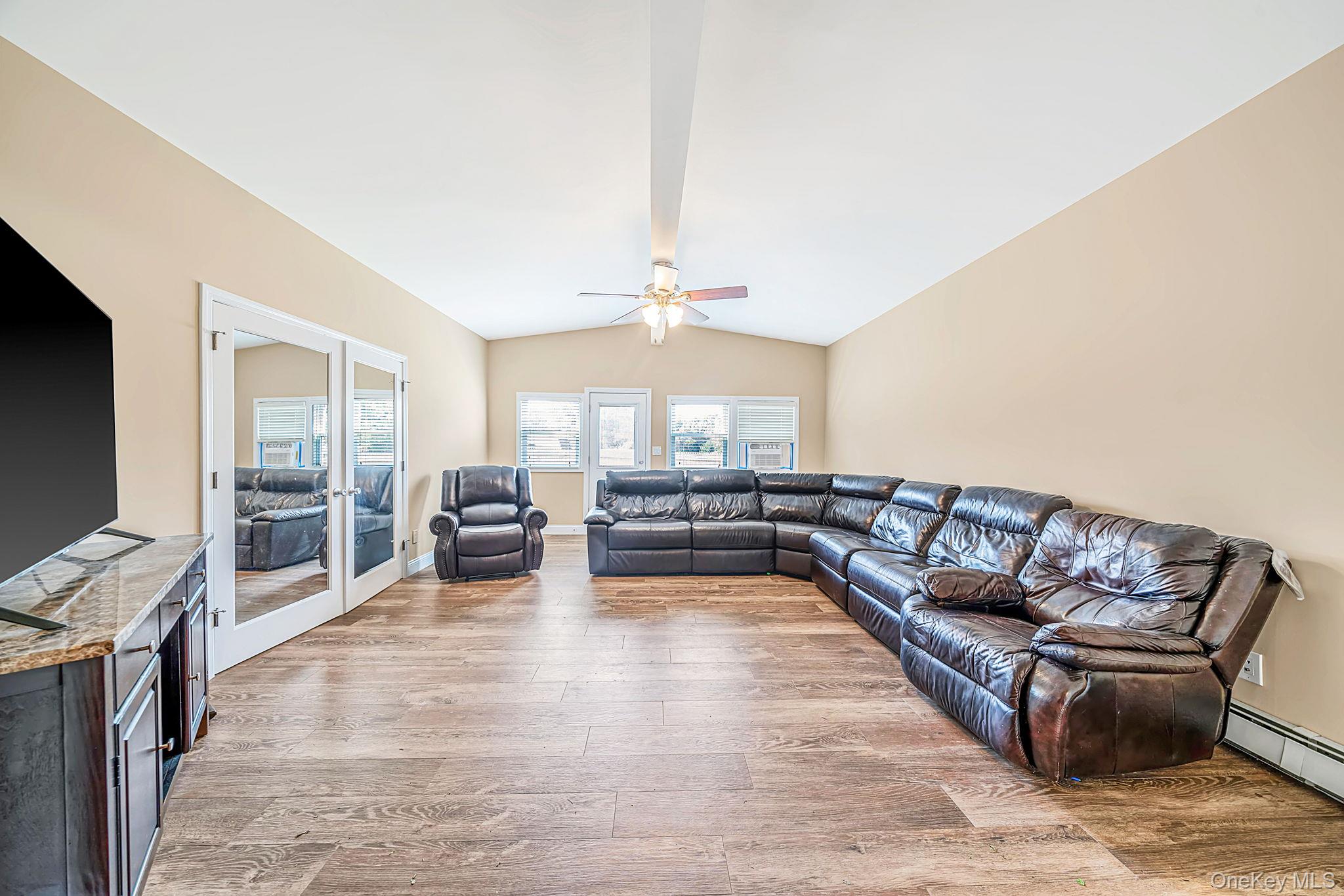 27 Lehigh Lane – For Sale photo 15