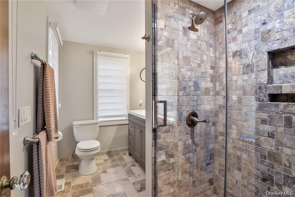 245 E Townline Road – For Rent photo 14