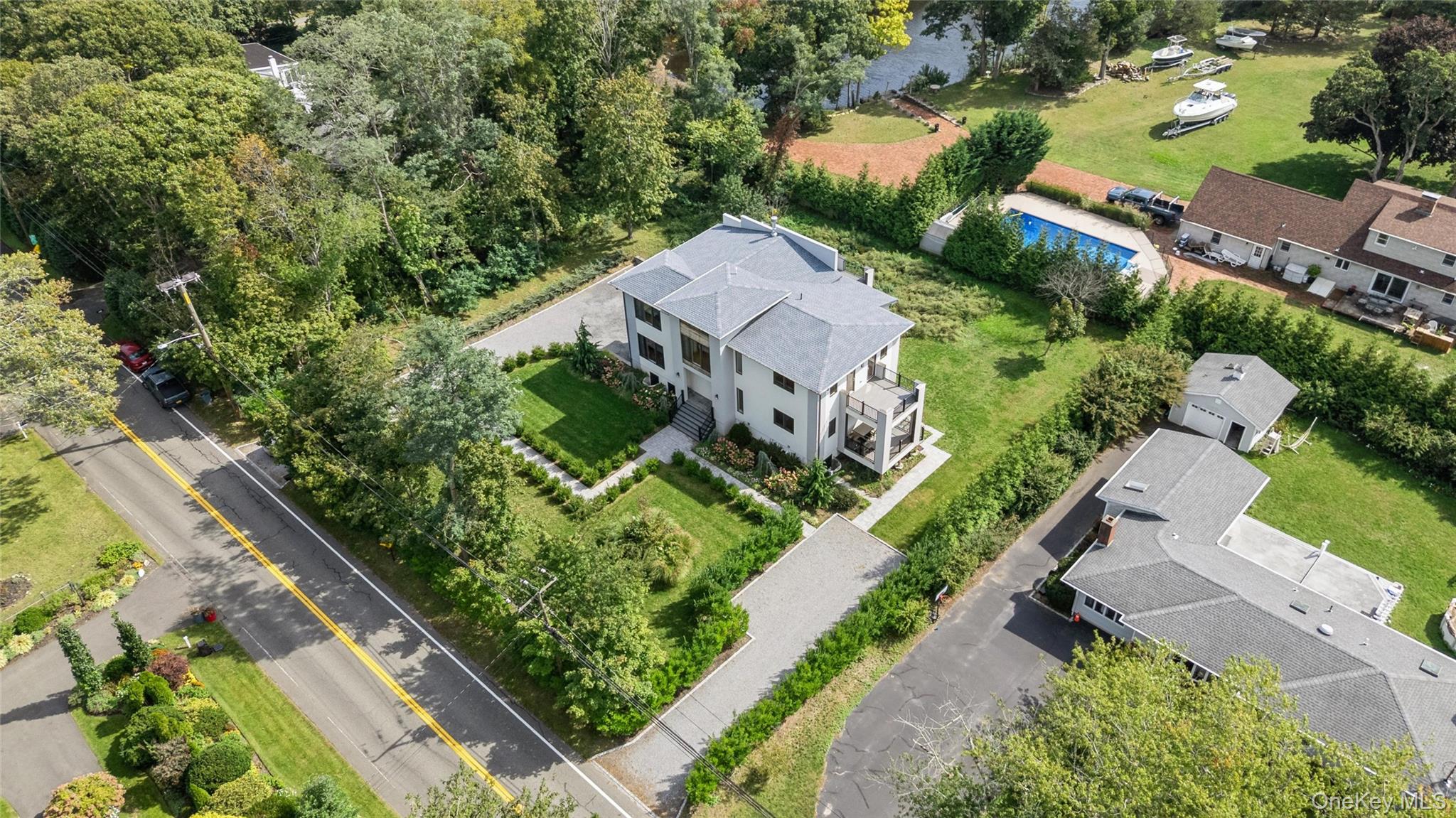 1001 Peconic Bay Boulevard – For Sale photo 45