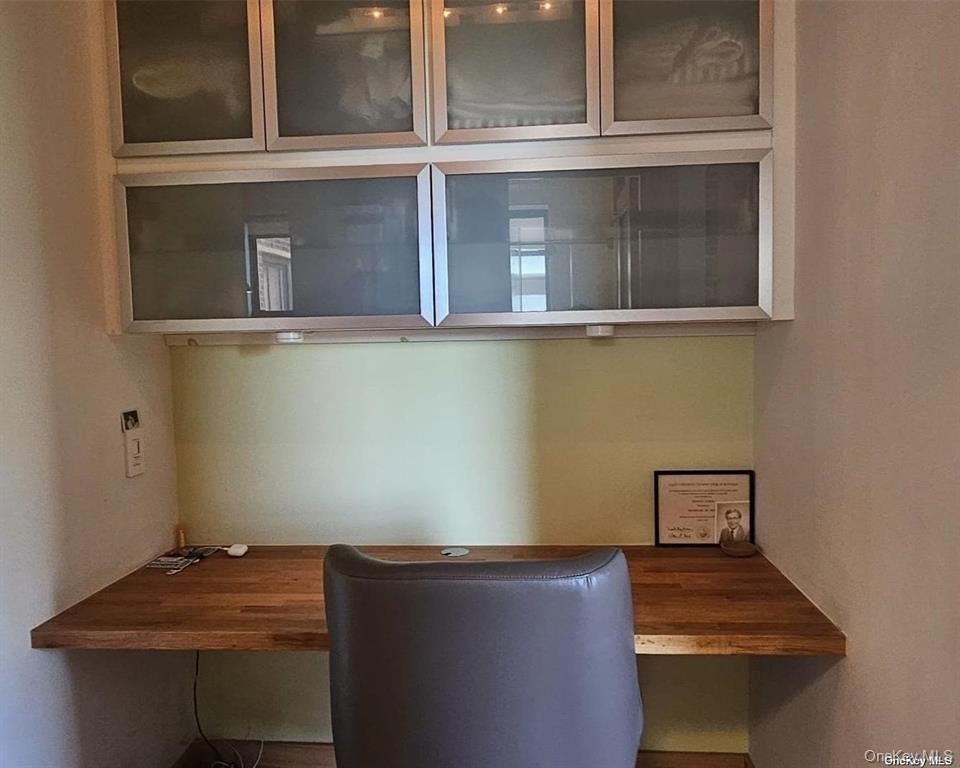 82-16 34th Avenue, Unit 4H photo 7