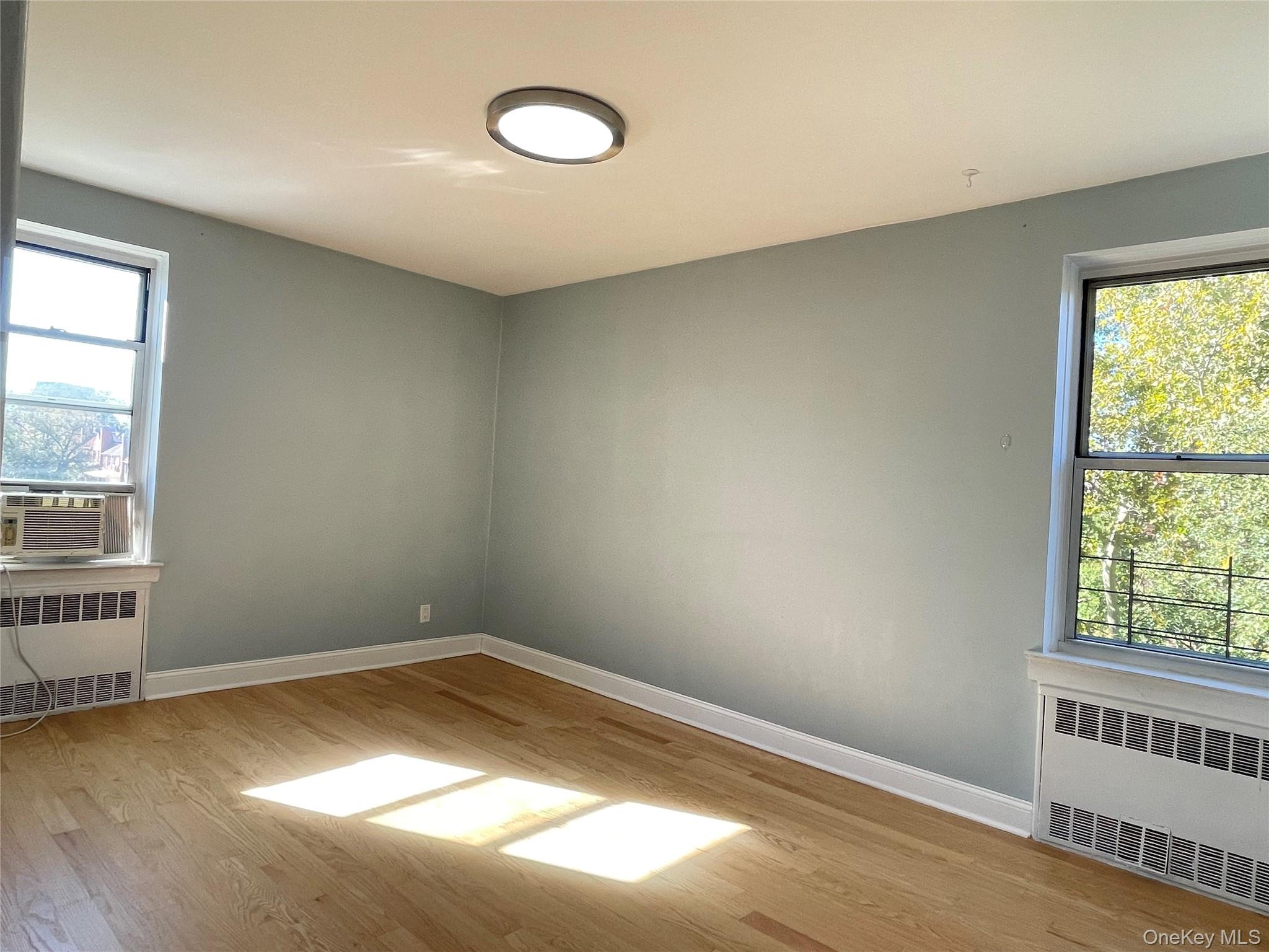 65-35 Yellowstone Boulevard, Unit 5E photo 5