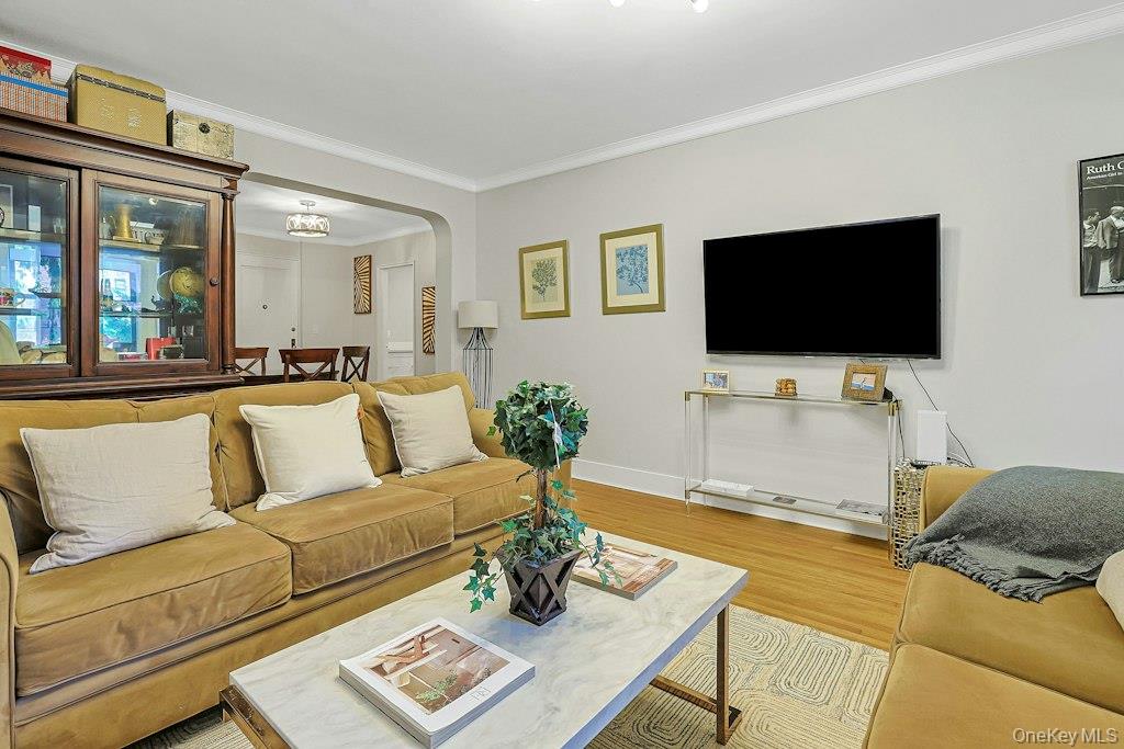 142 Garth Road, Unit 3J photo 12