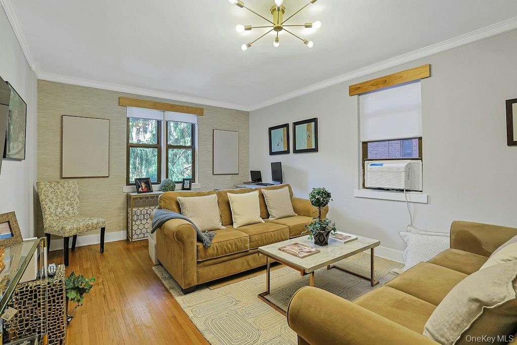 142 Garth Road, Unit 3J photo 10