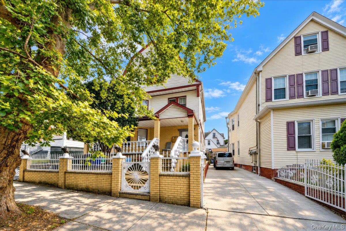 48 S 7th Avenue – For Sale photo 3