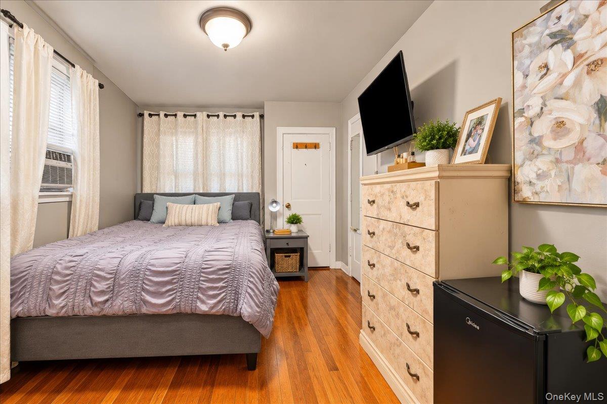 48 S 7th Avenue – For Sale photo 12